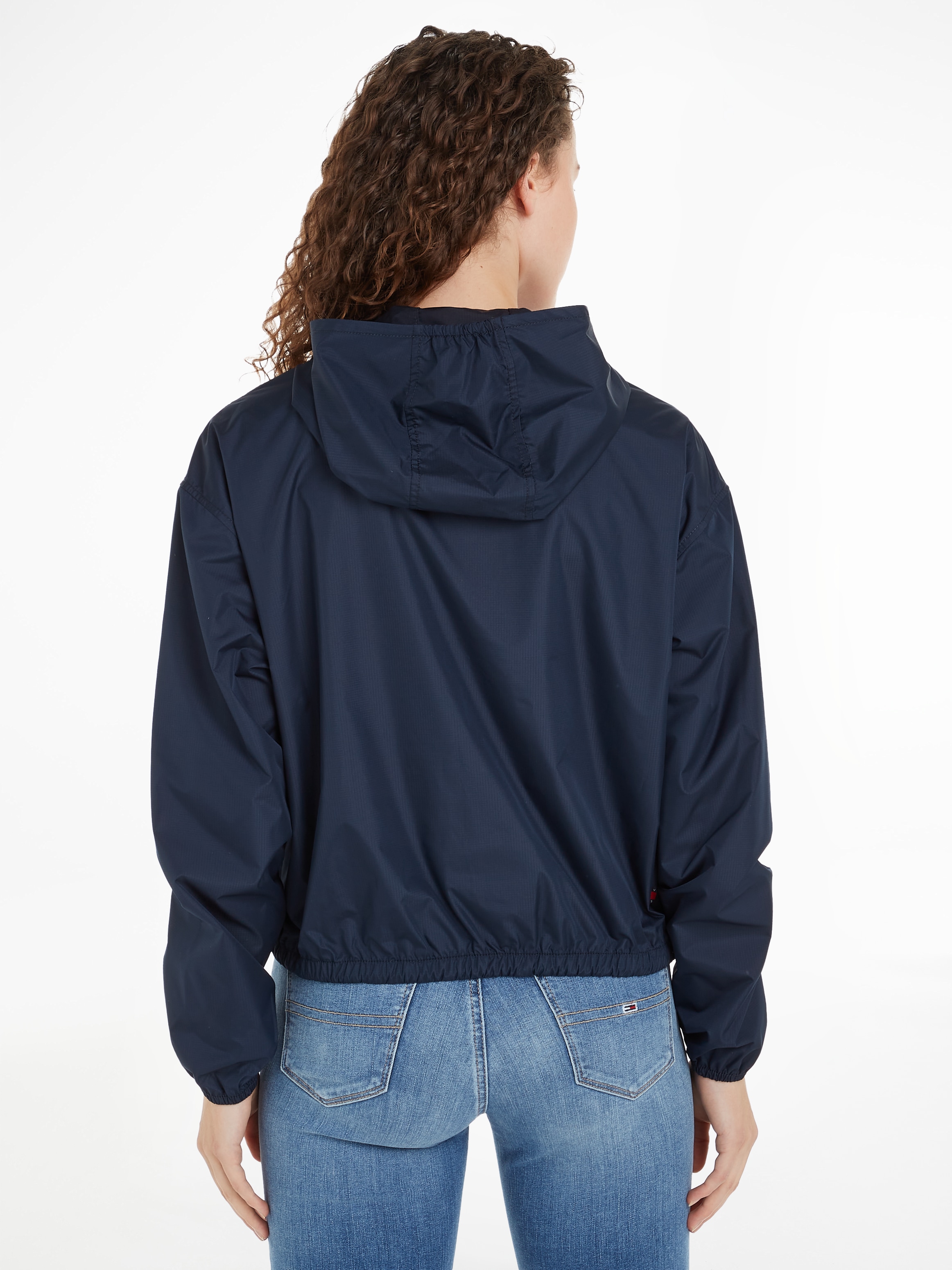 Tommy Jeans Windbreaker »TJW CRP LT CHICAGO«, in modischer Cropped Form