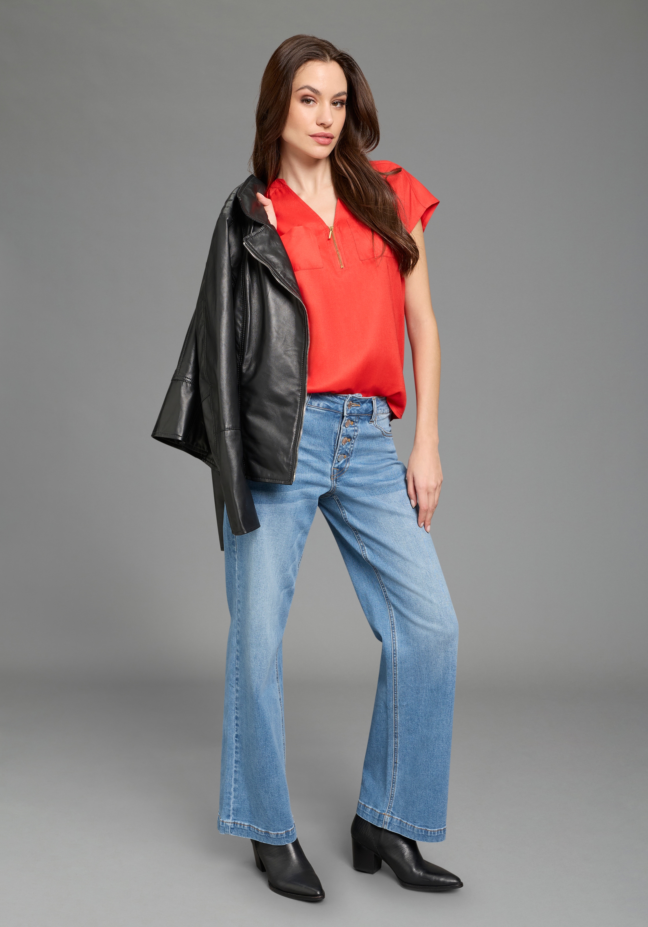 Bruno Banani Kurzarmbluse mit Reißverschluss, figurumspielende Passform, unifarben