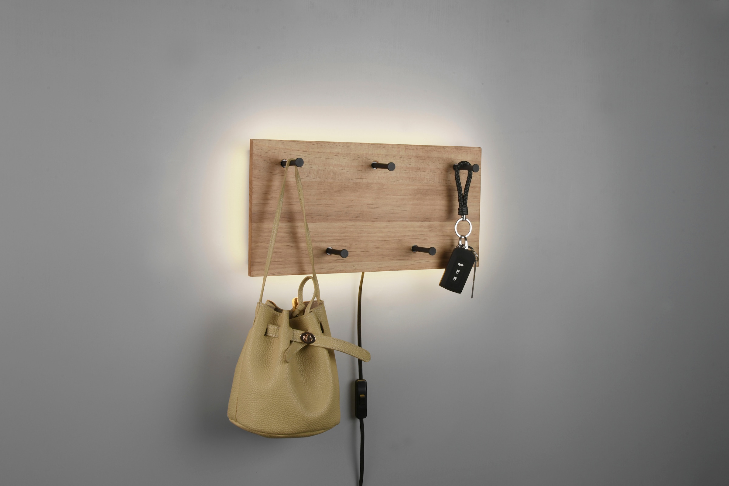 MIRRORS AND MORE Garderobenleiste »Samantha«, mit integriertem LED-Backlight