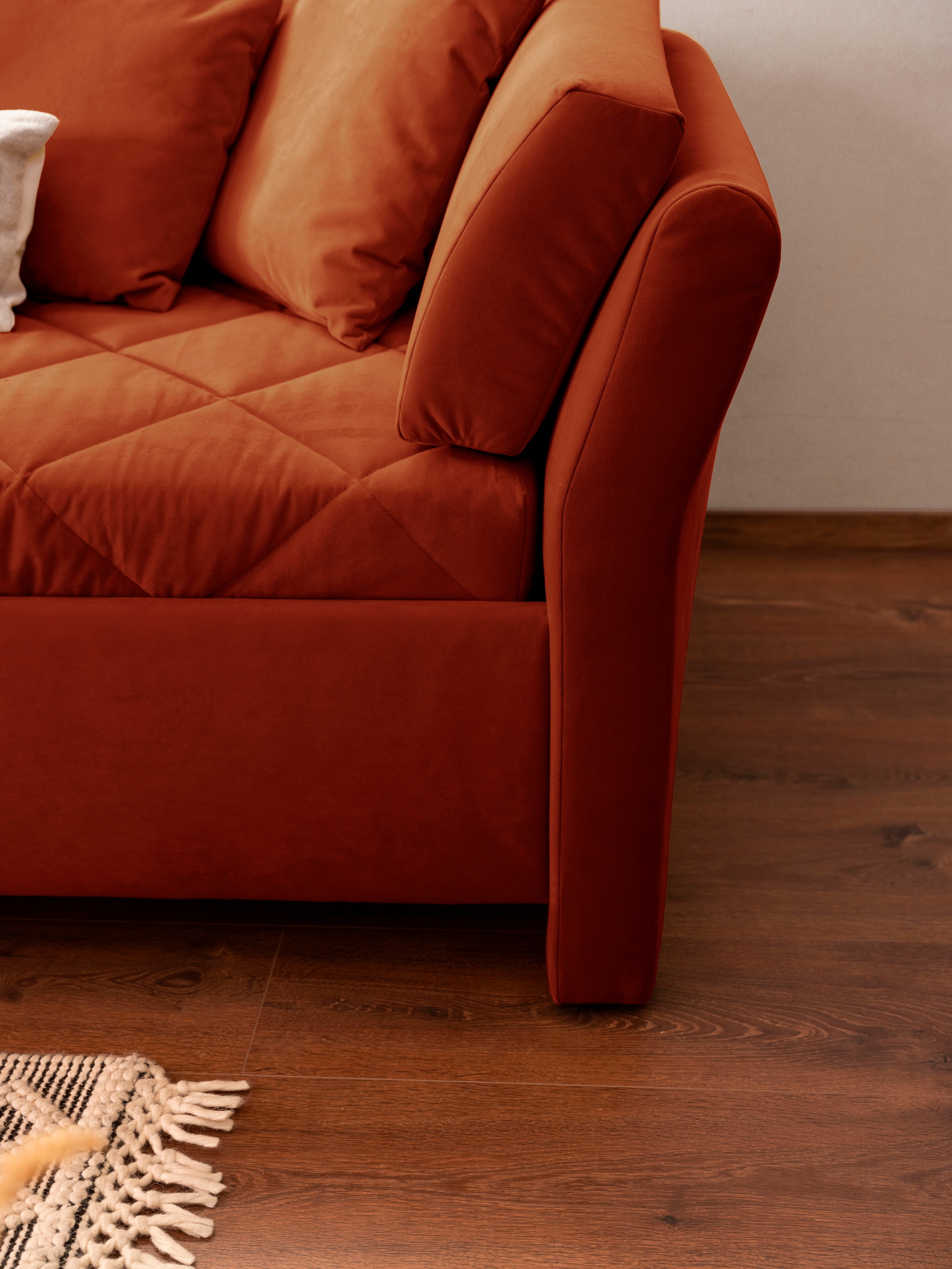 alina Schlafsofa, Bettkasten, Zierkissen-Set aus: 2 Stk. 40x40cm, 1 Stk. 30x30cm