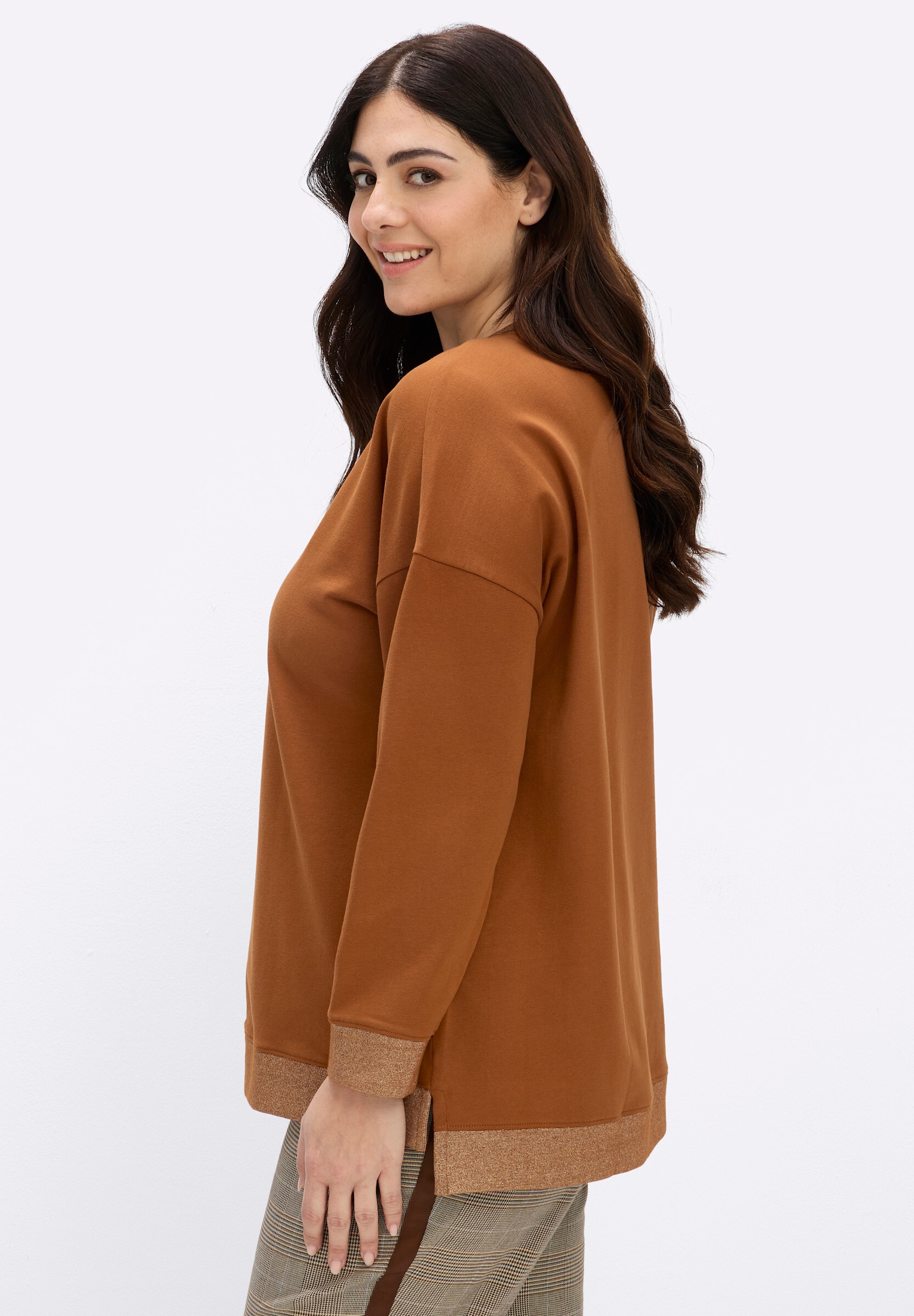 Sheego Sweatshirt »Sweatshirt Sweatshirt mit Glitzer-Details«

