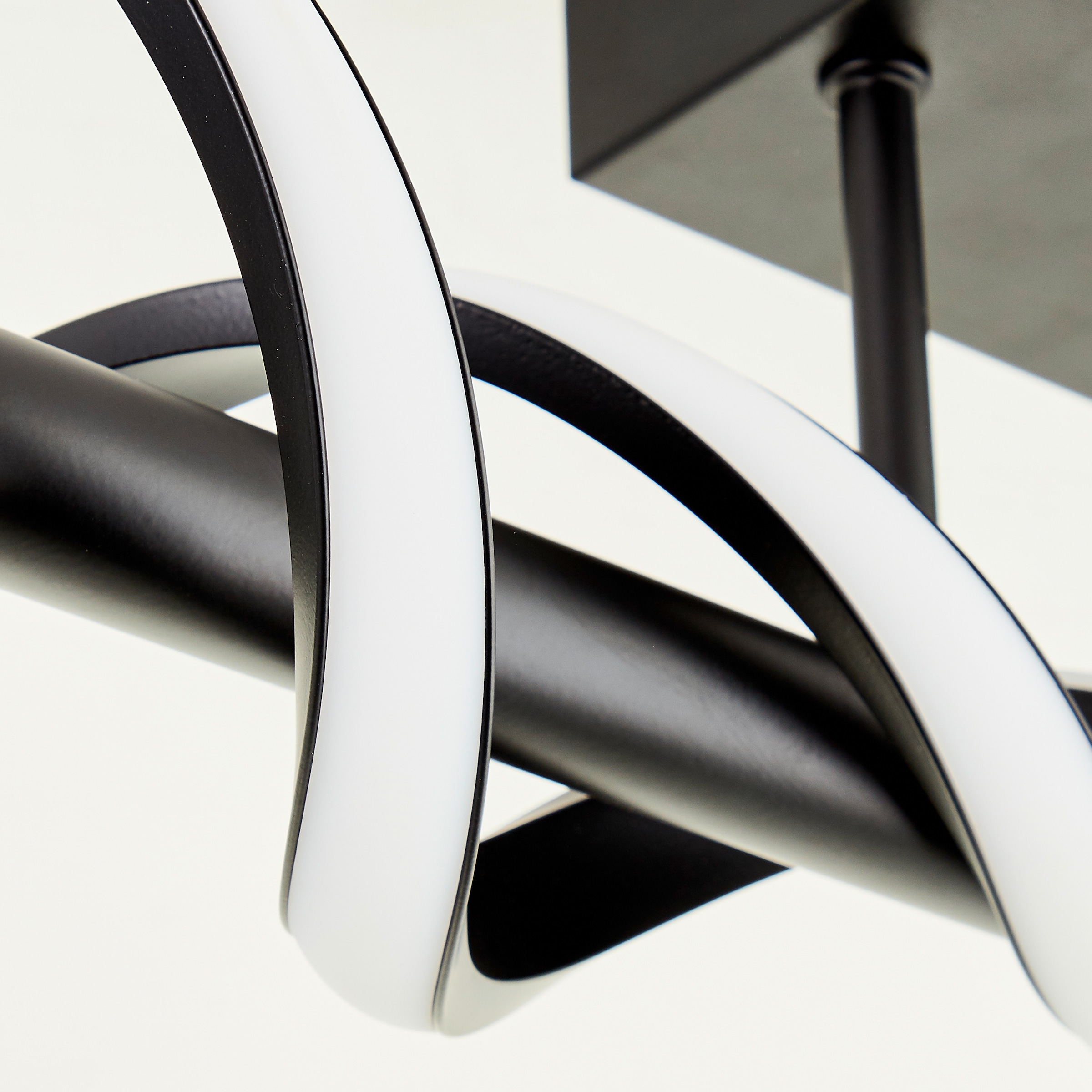 Brilliant LED Deckenleuchte »Amalie«, Breite 76 cm, 2100 lm,  Metall/Kunststoff, schwarz online kaufen | mit 3 Jahren XXL Garantie