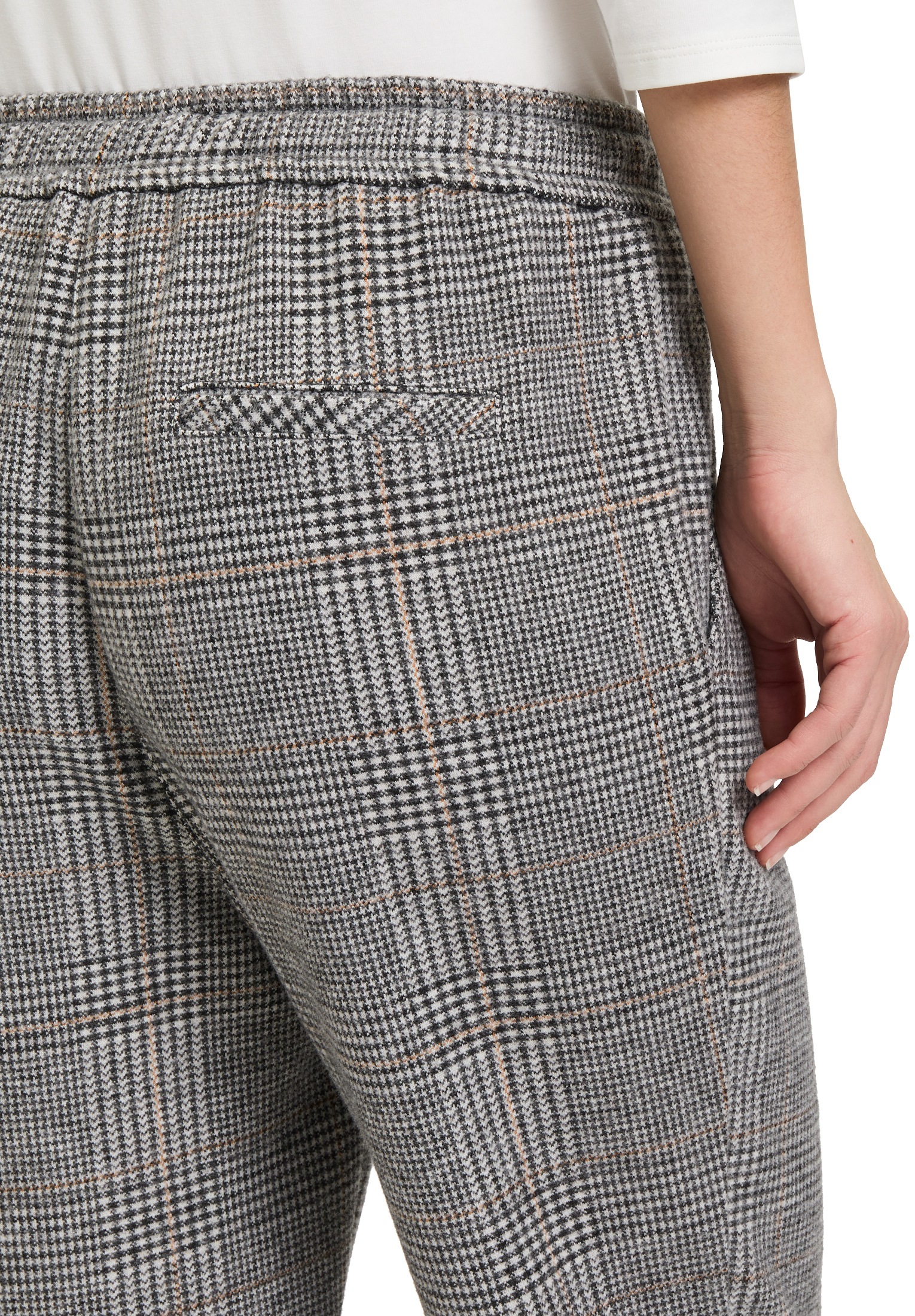 Betty&Co Stoffhose »Karo-Hose mit Bindegürtel«