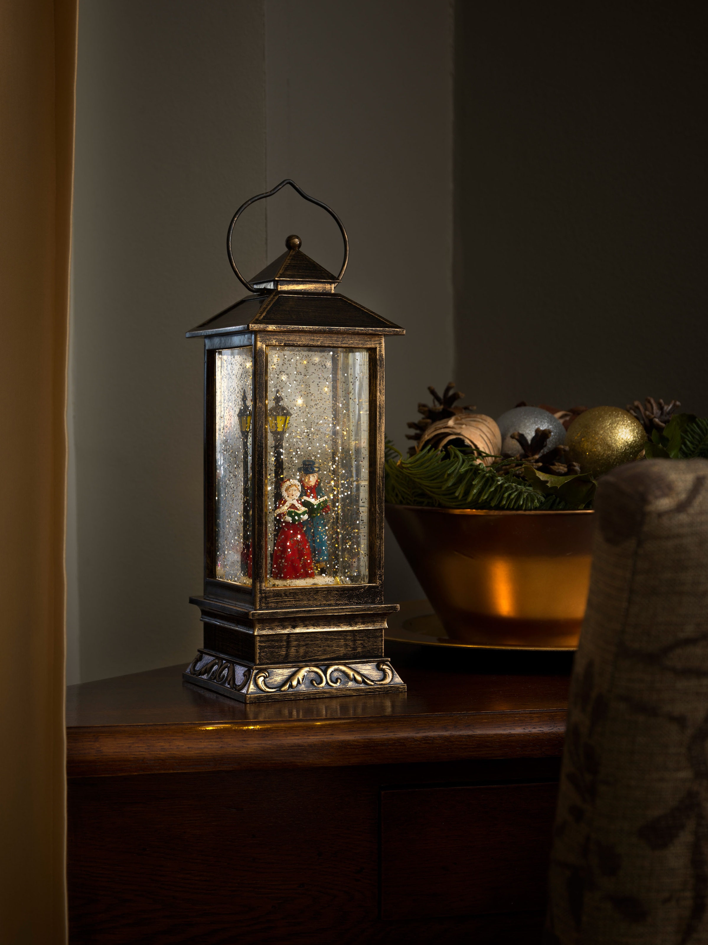 KONSTSMIDE LED Dekolicht »Weihnachtsdeko«, 1 flammig-flammig, LED Schneelaterne Charles Dickens Style für Innen, wassergefüllt
