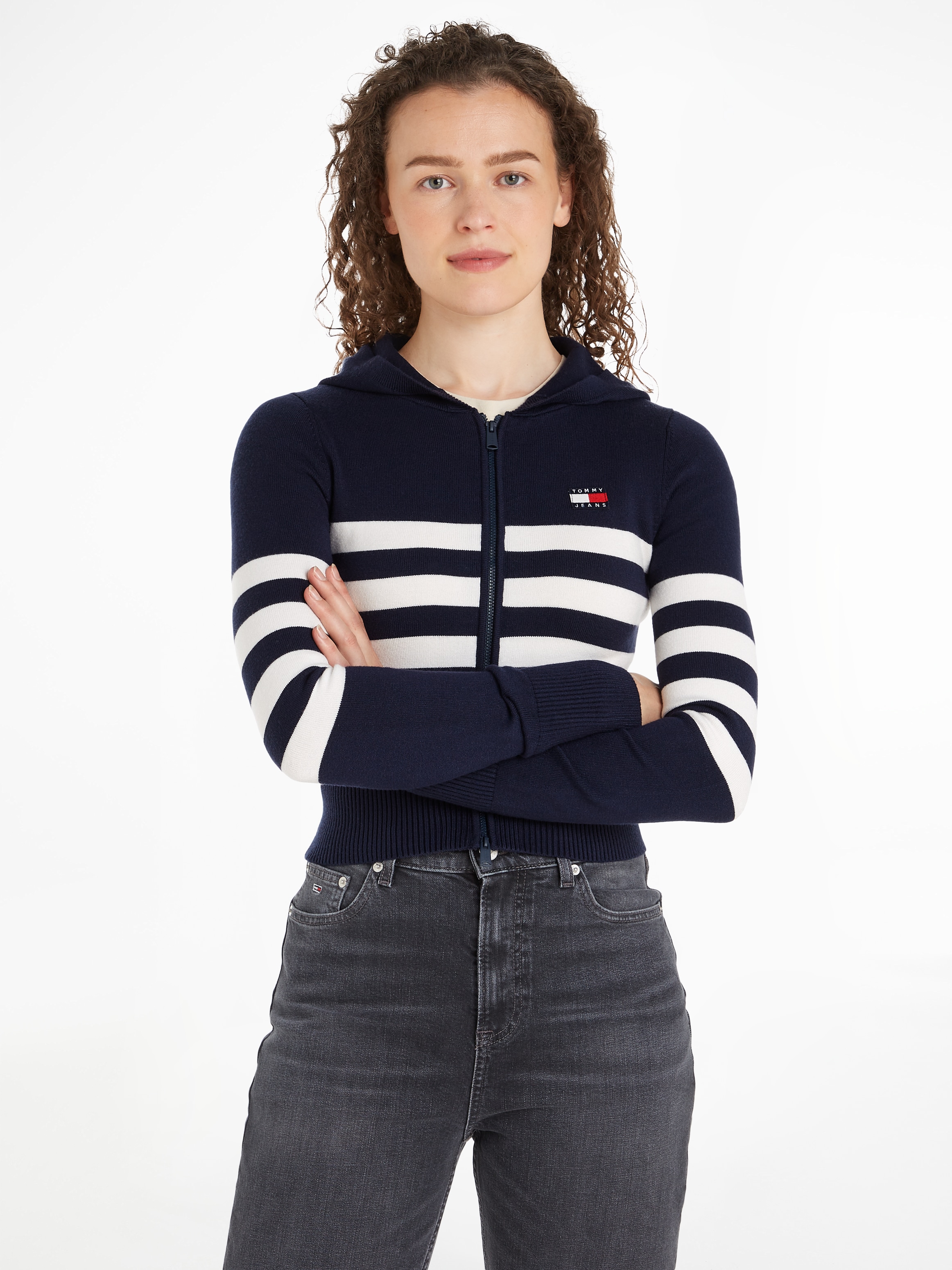 Sweatjacke »TJW STRIPE ZIP THRU BADGE HOOD«, mit Tommy Jeans Flagge