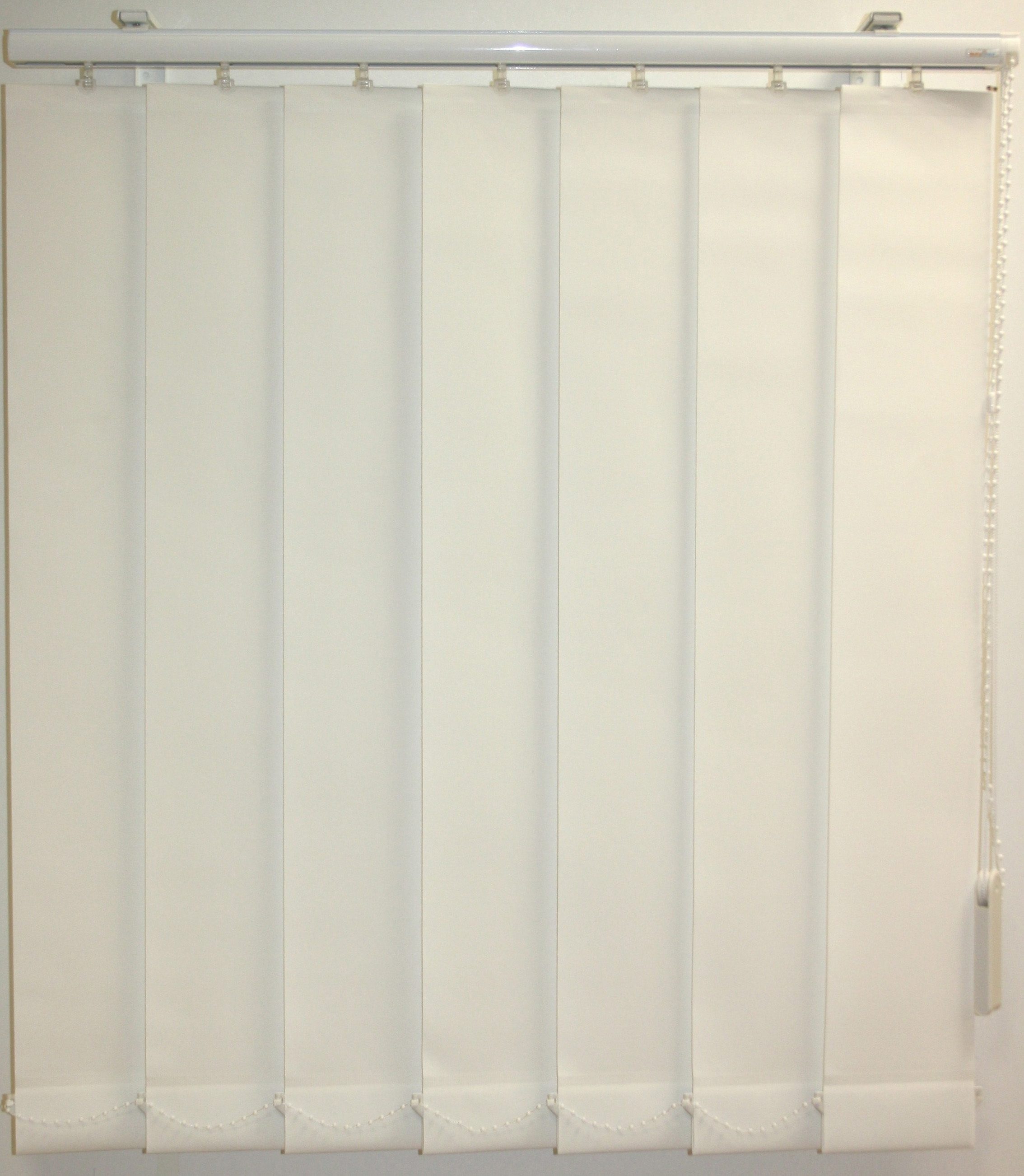 sunlines Lamellenvorhang nach Maß, (1 St.), mit weißen Verbindungsketten, mittig geteilt. kaufen