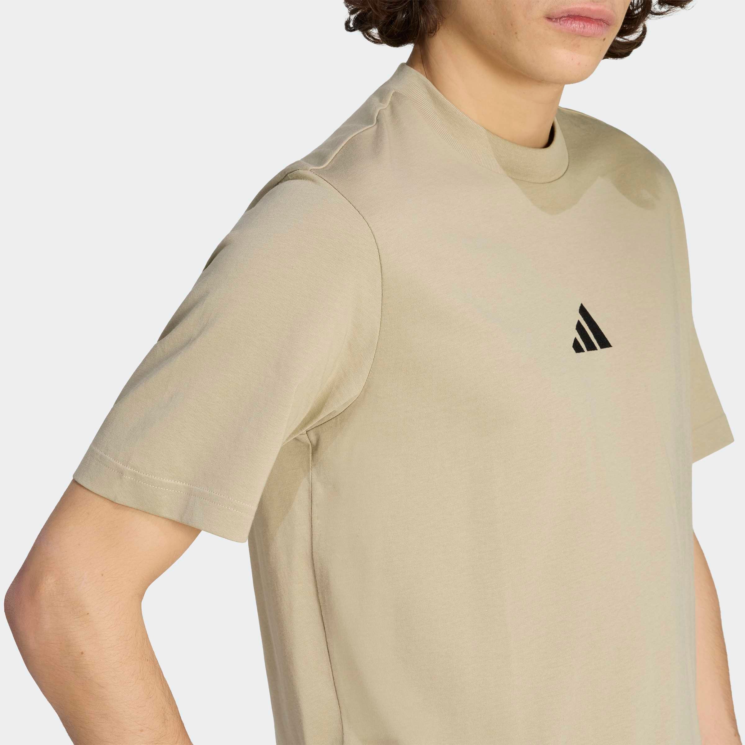 adidas Sportswear T-Shirt »M SL SJ T« sportliches Kurzarmshirt, mit Rundhalsausschnitt