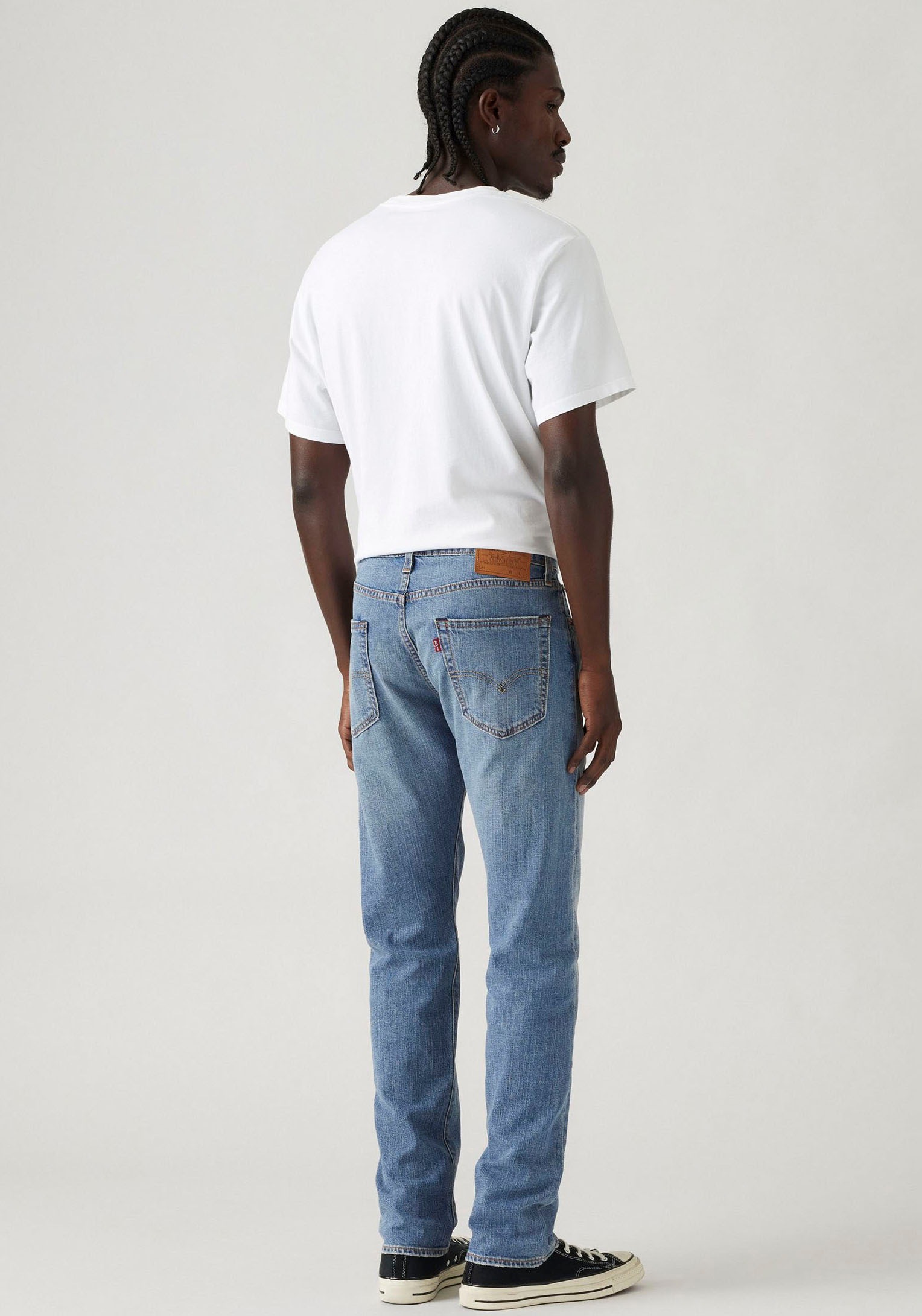 Levi's® Tapered-fit-Jeans »502 TAPER«, in elegantem, modernem Stil