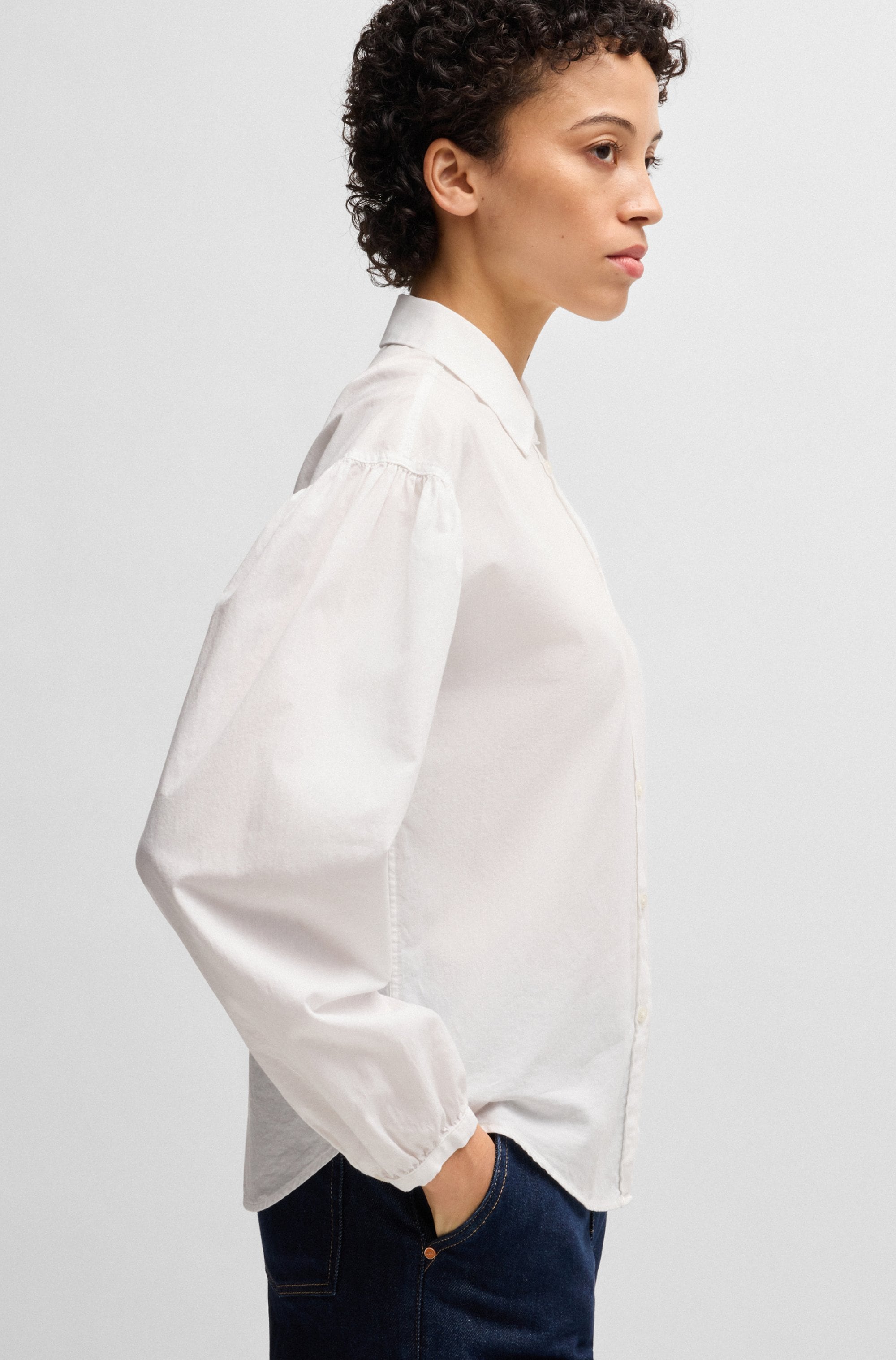 BOSS ORANGE Klassische Bluse »Barby Premium Damenmode«, mit BOSS Logo auf der Brust
