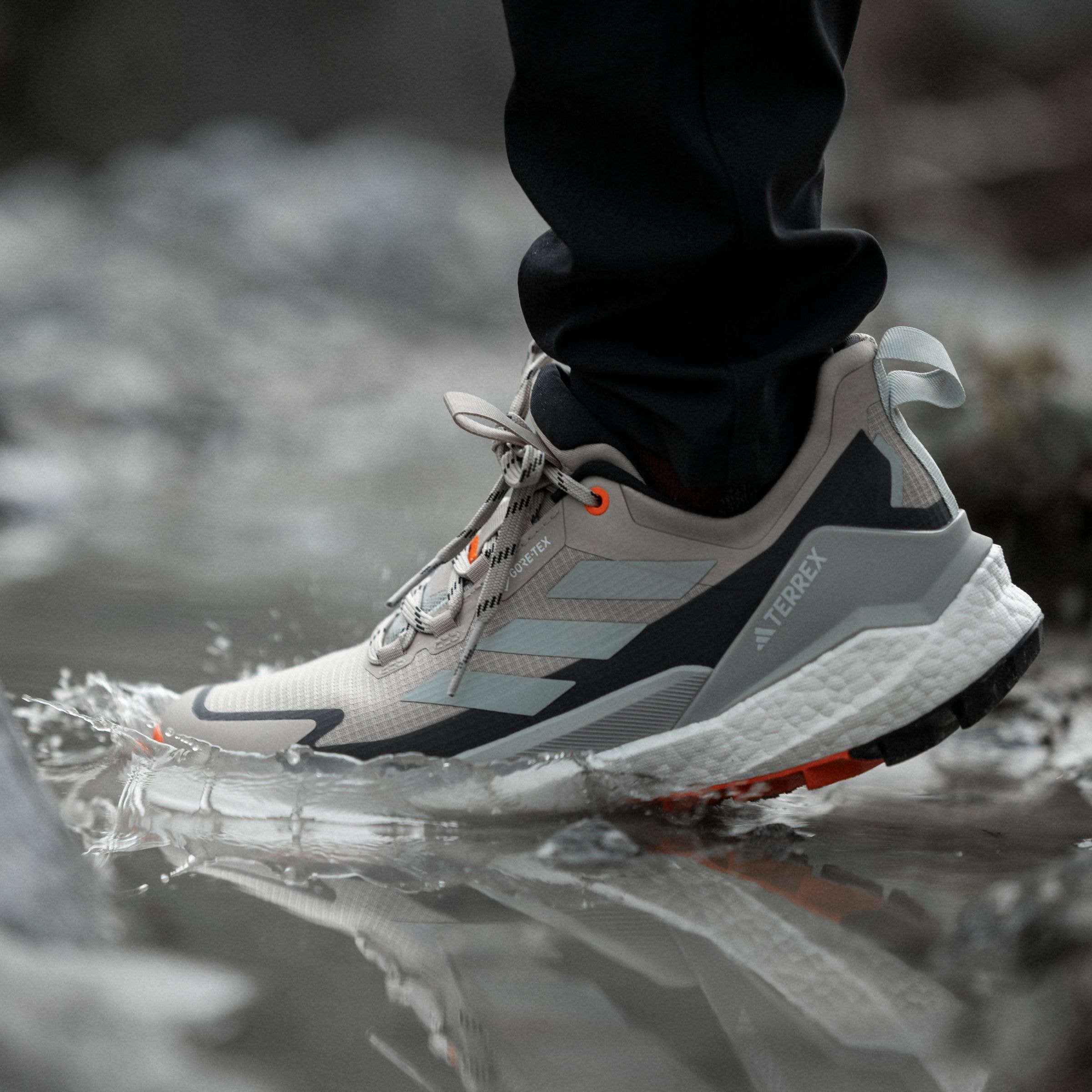 adidas TERREX Wanderschuh »TERREX FREE HIKER 2 LOW Gore-Tex W«, wasserdicht