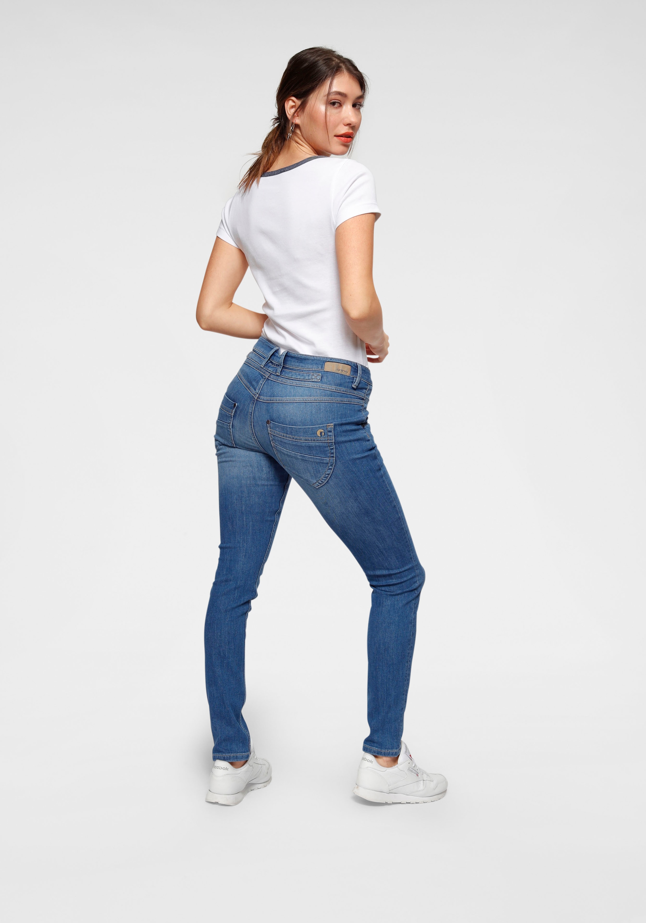 GANG Skinny-fit-Jeans »94MEDINA«, mit stylischer halb offener Knopfleiste