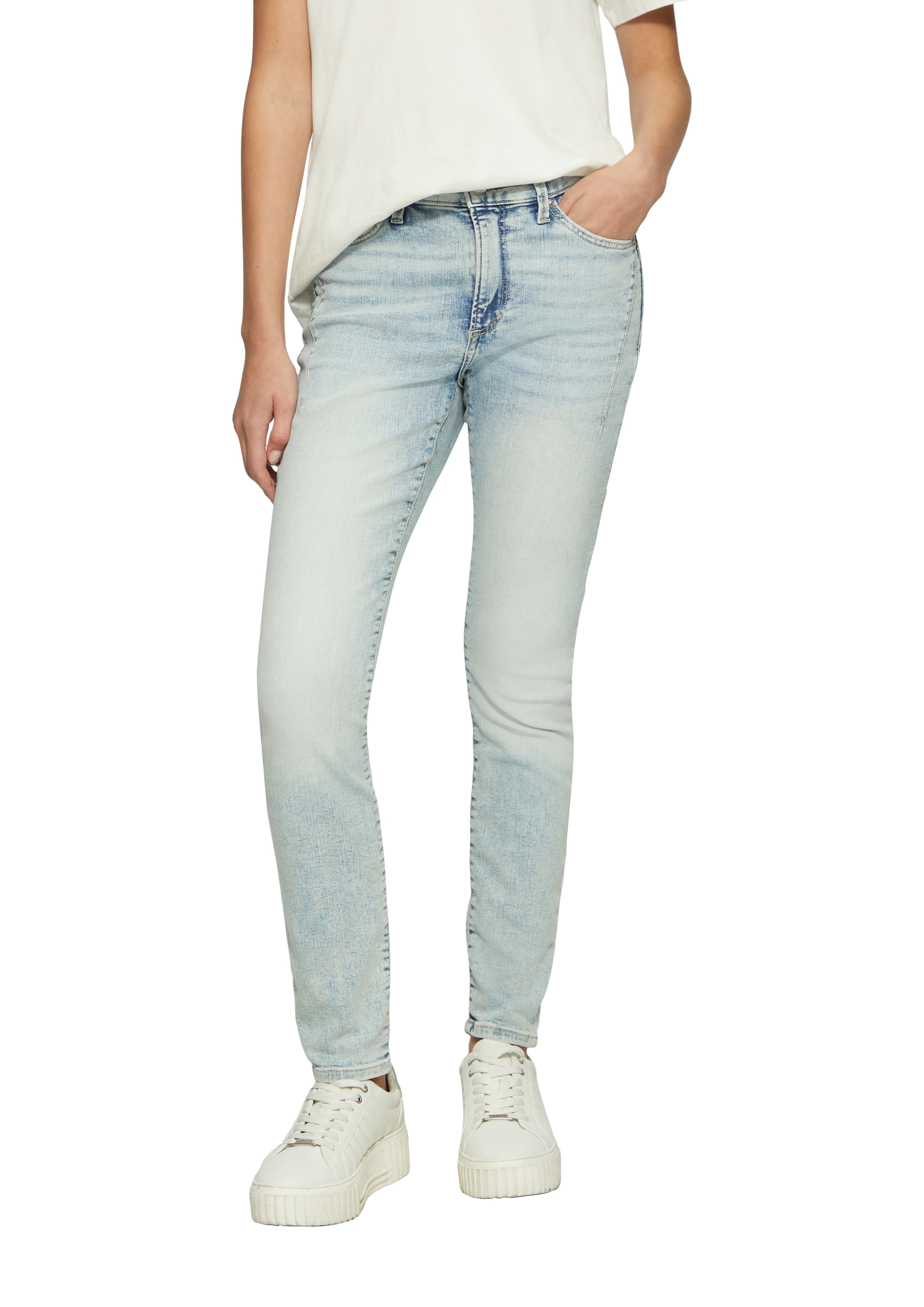 s.Oliver Skinny-fit-Jeans »IZABELL«, in coolen, unterschiedlichen Waschungen