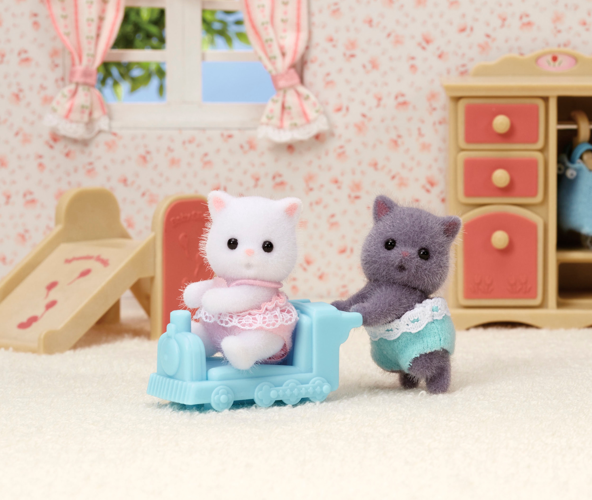 Sylvanian Families Spielfigur »Perserkatzen Zwillinge (5457)«