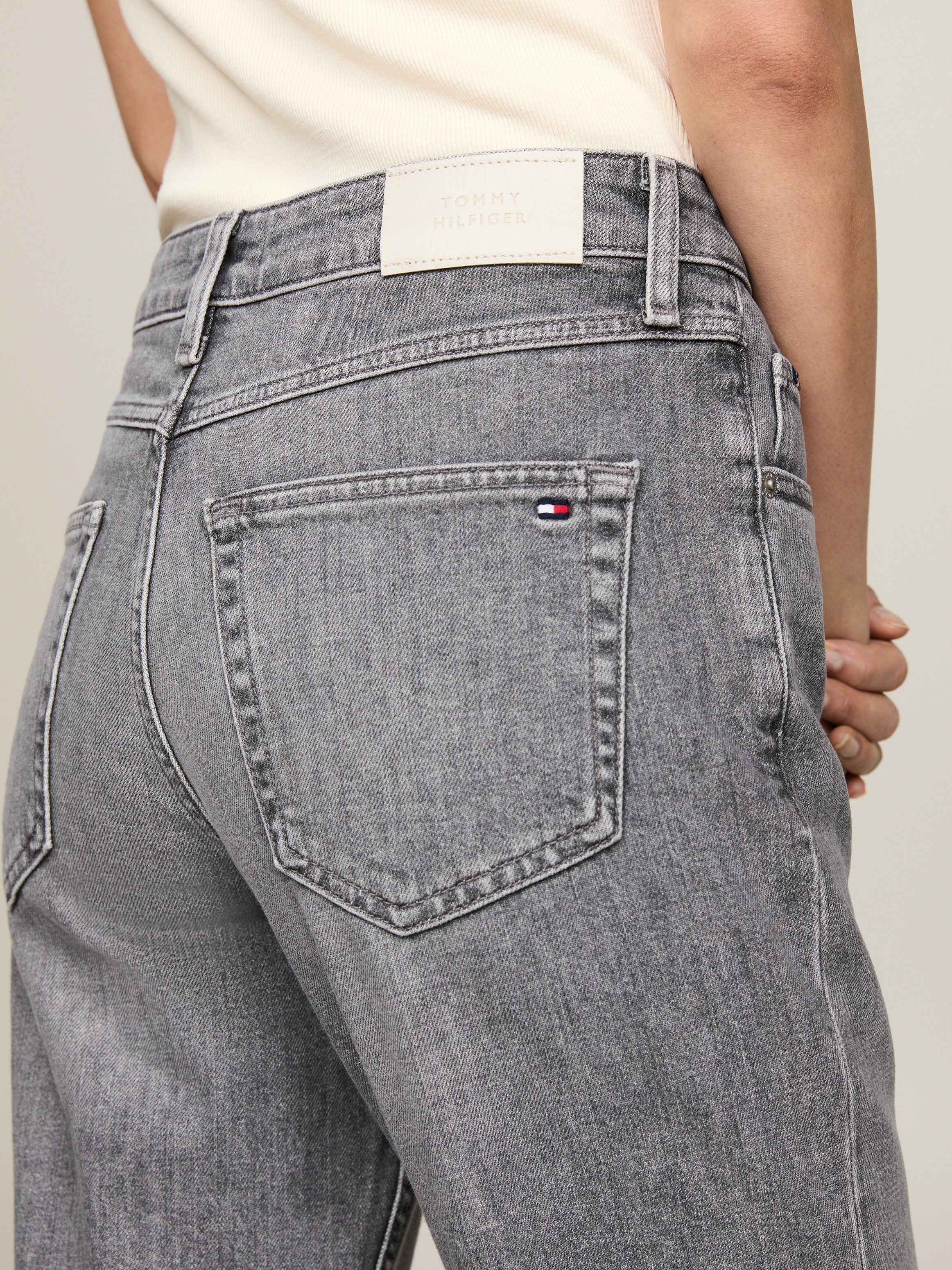 Tommy Hilfiger Straight-Jeans, in blauer Waschung