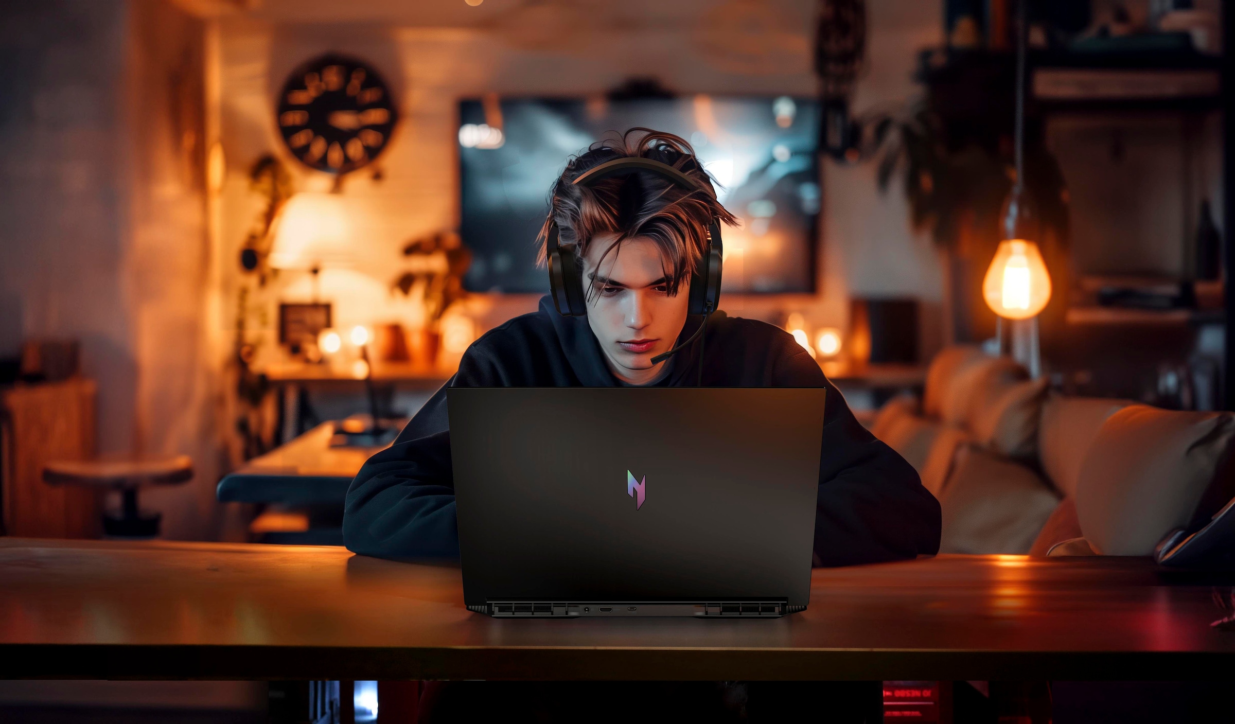Acer Gaming-Notebook »Nitro V ANV17-41 RTX 5050/5060/5070« 43,94 cm / 17,3 ″ AMD Ryzen 7 GeForce RTX 5060 512 GB SSD