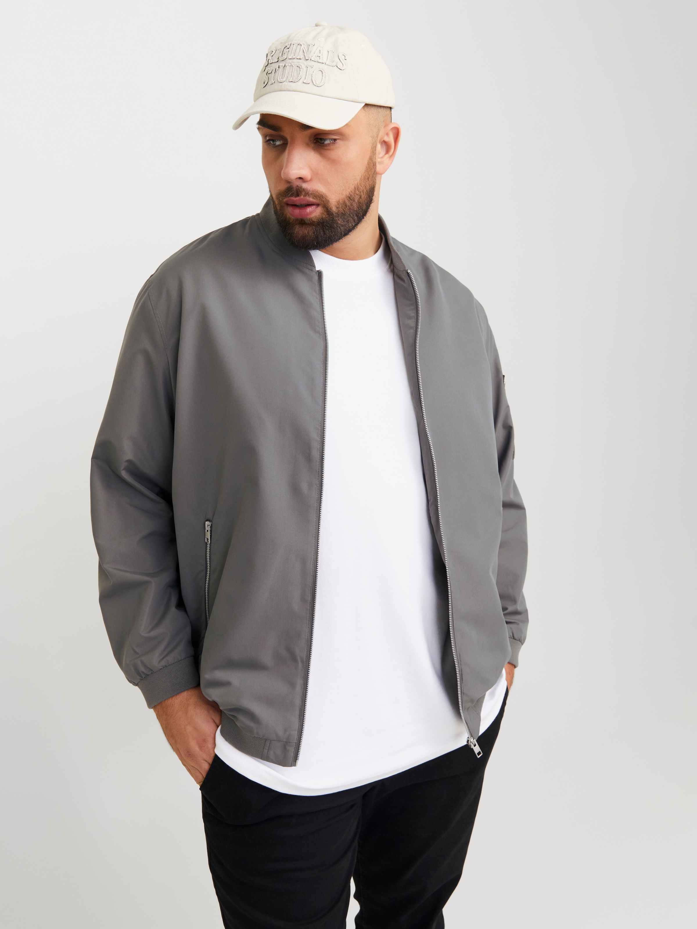 Jack & Jones PlusSize Bomberjacke »JJERUSH BOMBER NOOS PLS«, ohne Kapuze, mit Reißverschlusstaschen