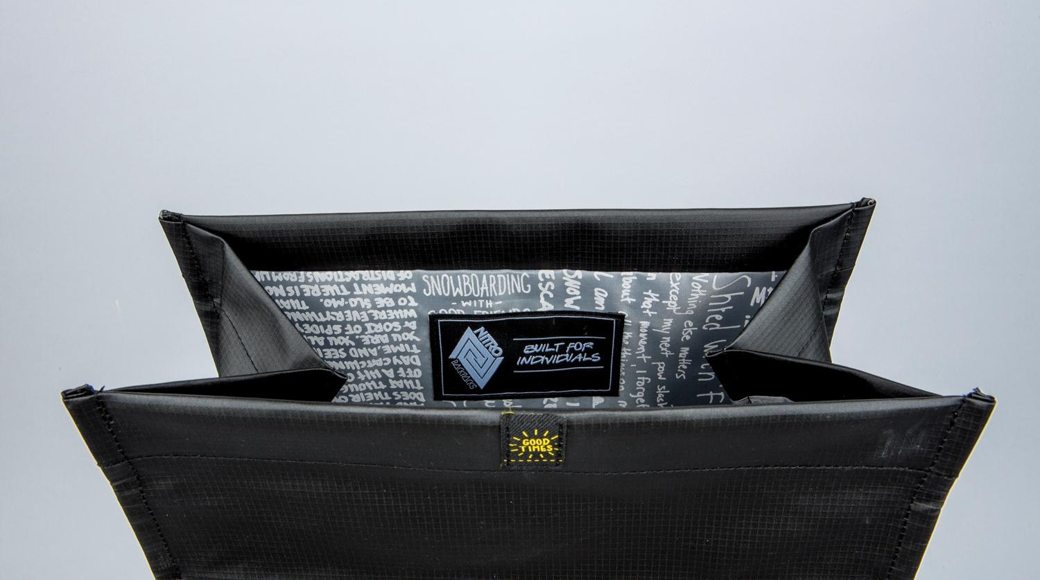NITRO Freizeitrucksack »Scrambler«, Rucksack für Alltag, Arbeit & Reise mit Roll-Top, Cityrucksack