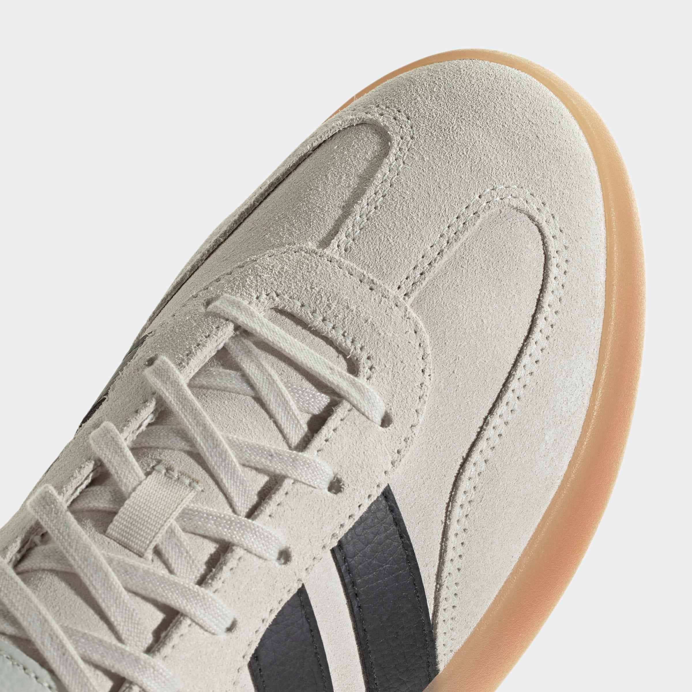 adidas Sportswear Sneaker »BARREDA DECODE«  inspiriert vom Design des adidas handball spezial