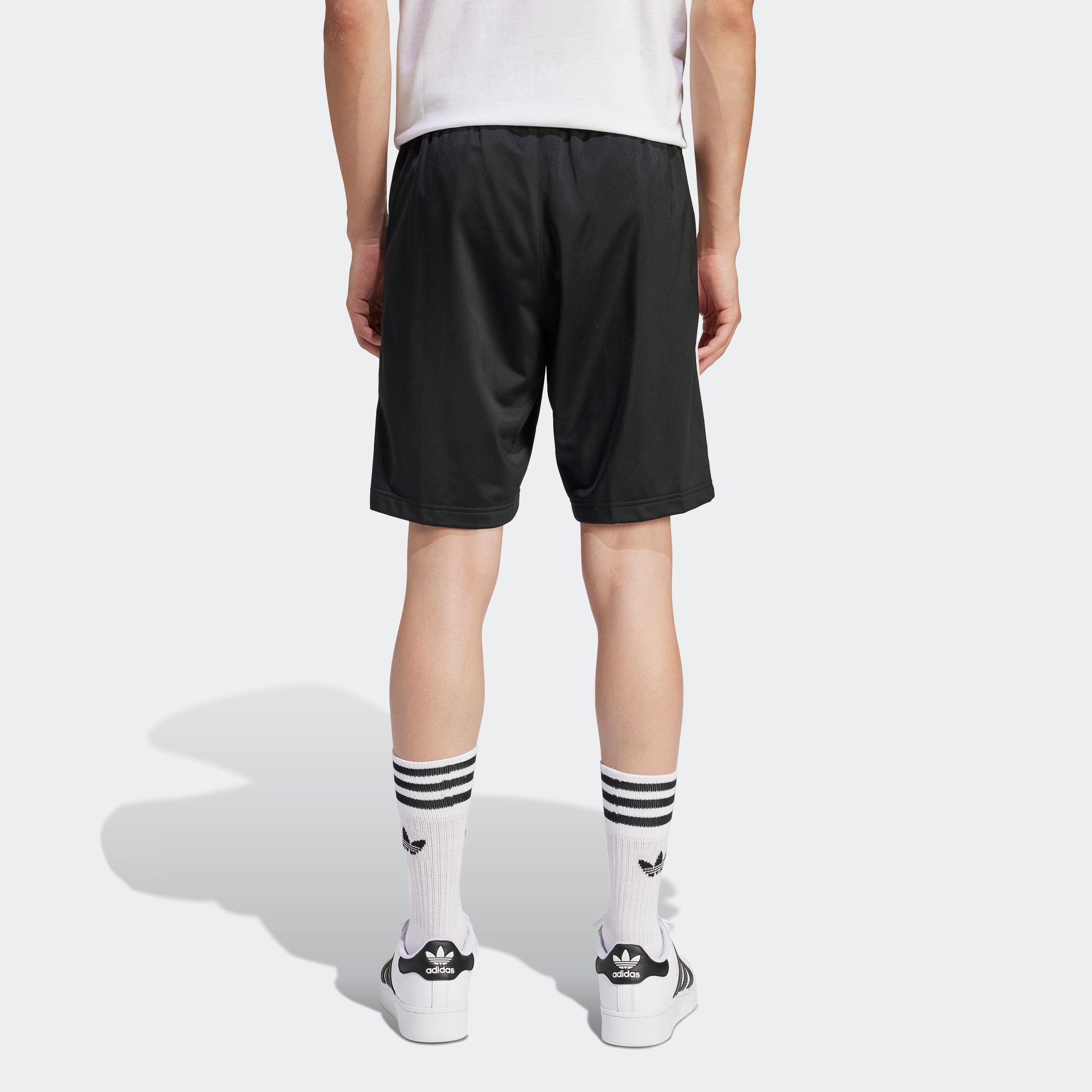 adidas Originals Shorts »FIREBIRD SHORT«, (1 tlg.)