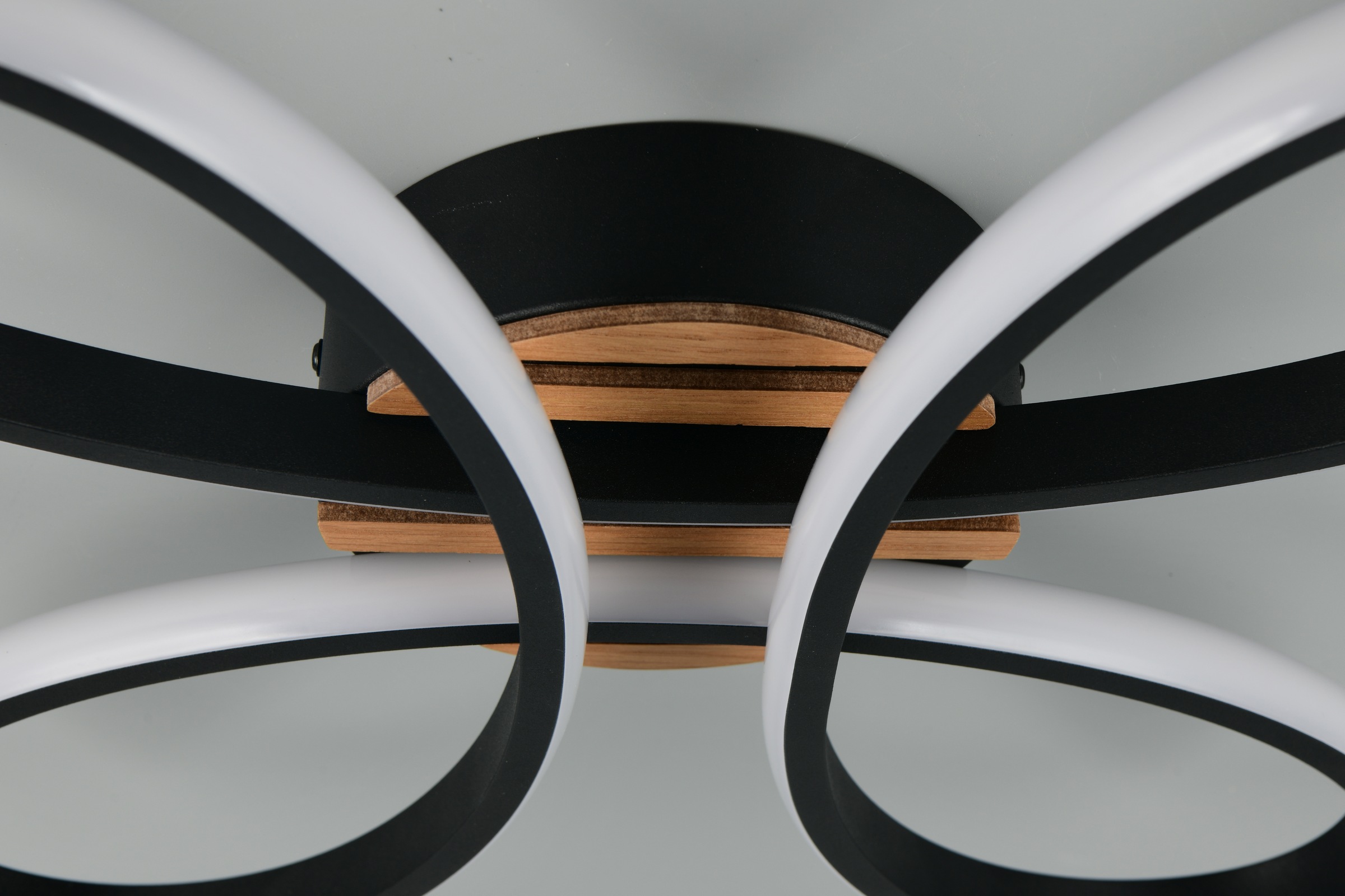 OTTO home LED Deckenleuchte »Ullii, Deckenlampe mit Fernbedienung dimmbar Nachtlicht Memory« LED-Board 1 Stk. warmweiß - kaltweiß CCT stufenlos warm- bis kaltweiß, Holzelemente in Optik Akustikpaneel