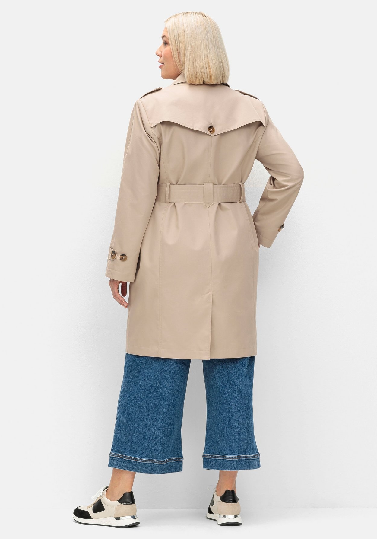 Sheego Trenchcoat »Trenchcoat in wasserabweisender Qualität«, (mit Gürtel)