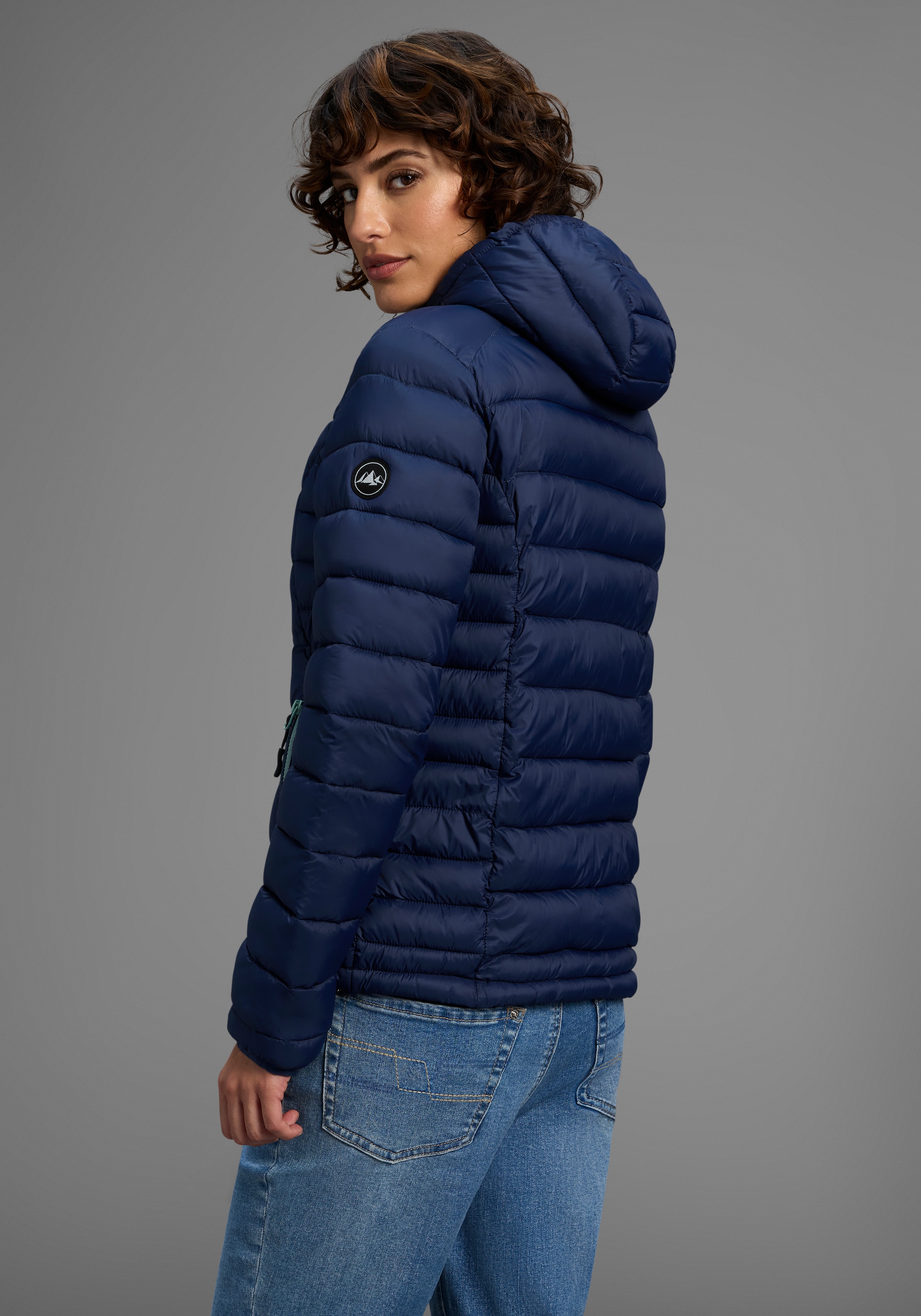 Polarino Steppjacke, mit Kapuze, Übergangsjacke für kühle Tage, aus leichtem Webmaterial