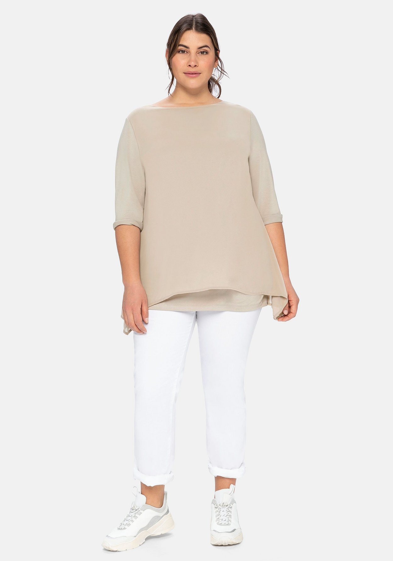 Sheego Blusenshirt »Blusenshirt in leichter A-Linie mit Zipfelsaum«, in leichter A-Linie mit Zipfelsaum