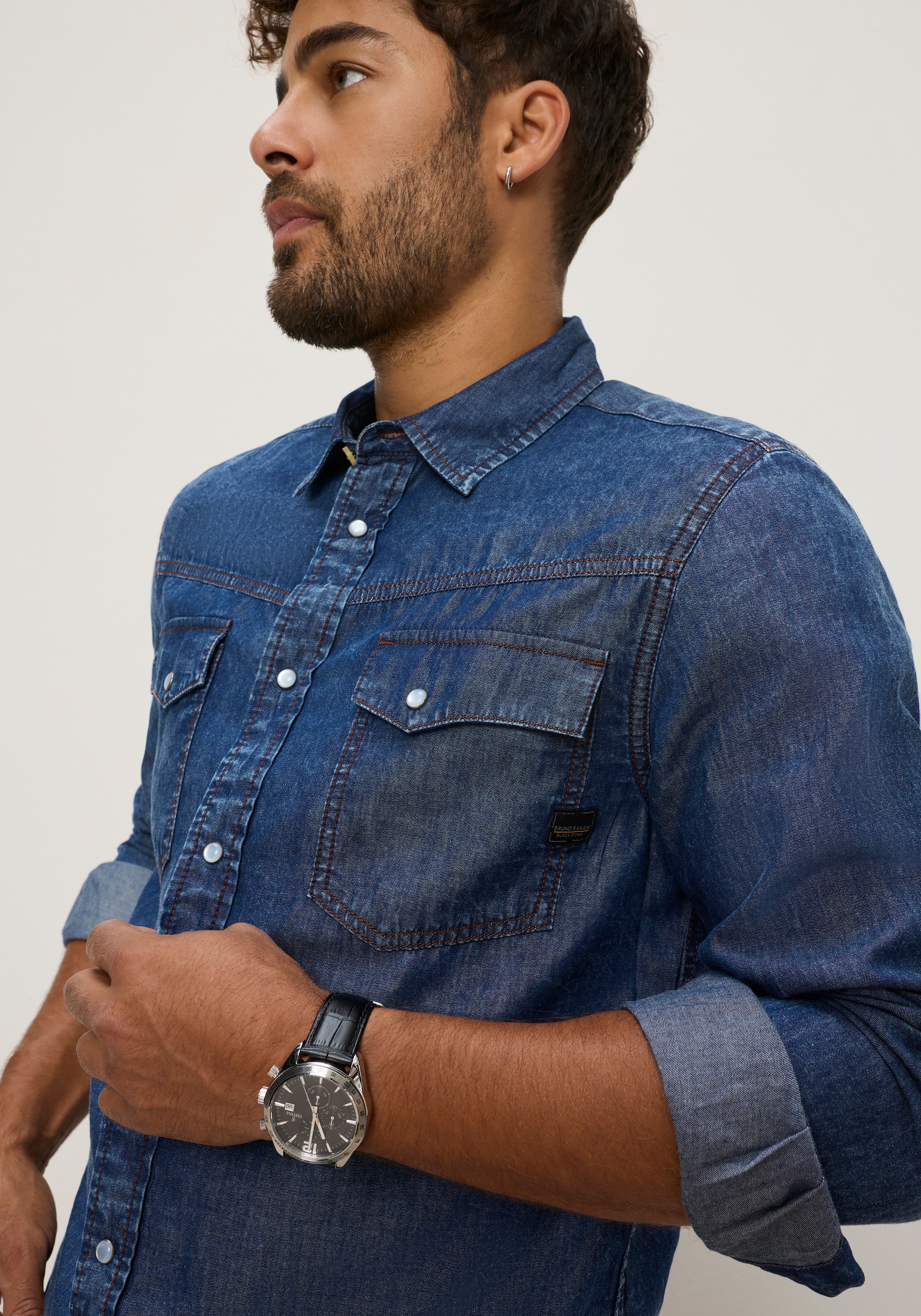 Bruno Banani Jeanshemd »schmal geschnitten« schmale Basic-Passform, aus Baumwolle in Denim-Jeans-Qualität