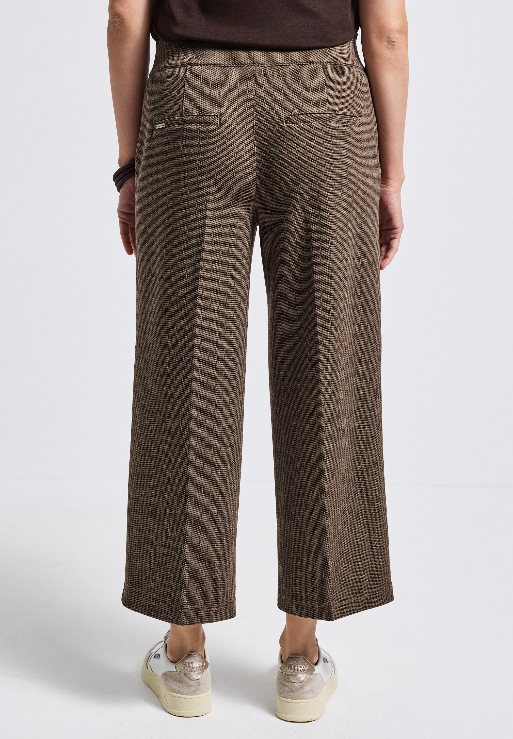 STREET ONE Stoffhose, mit Taschen