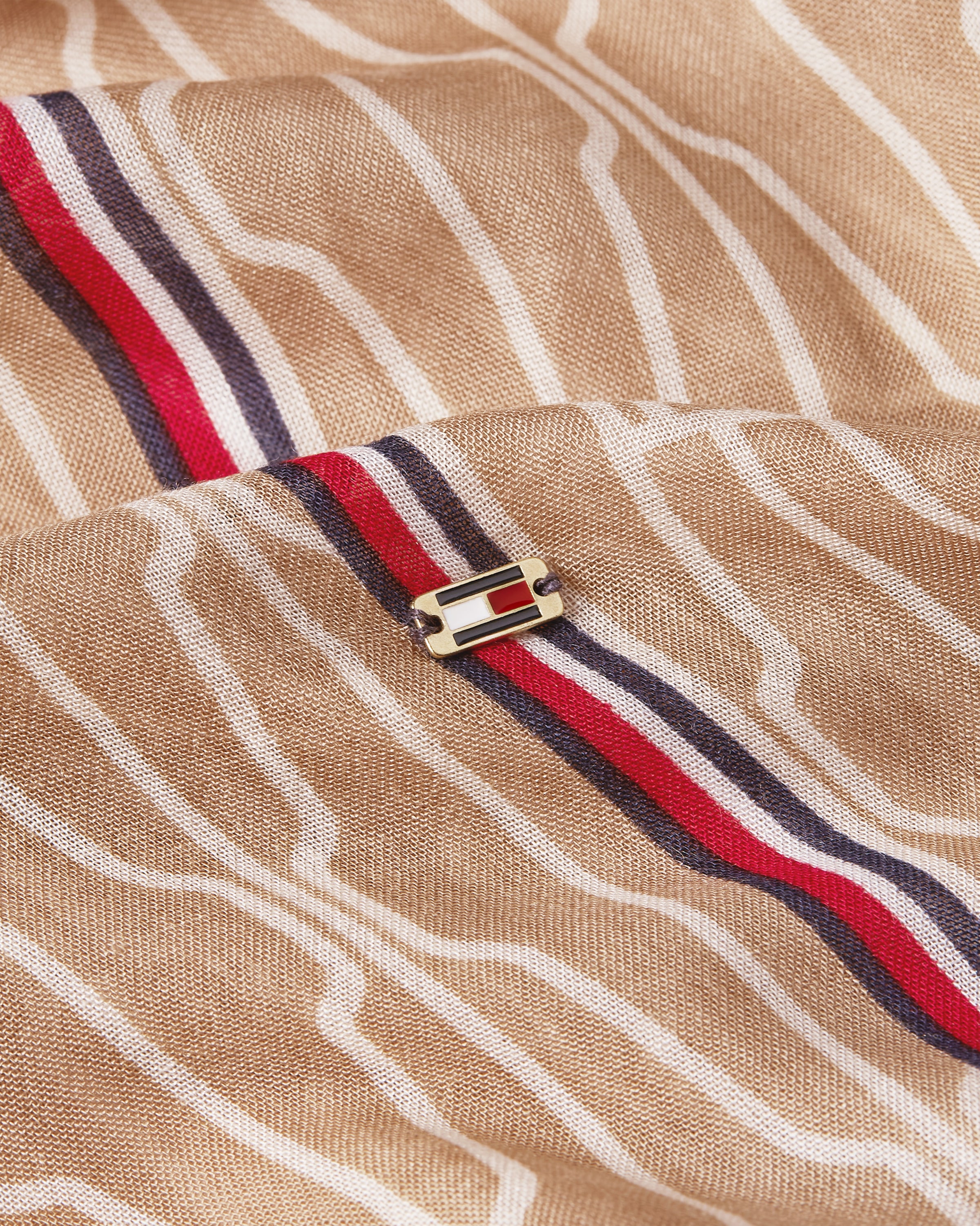 Tommy Hilfiger Modeschal »ESSENTIAL FLAG SCARF«