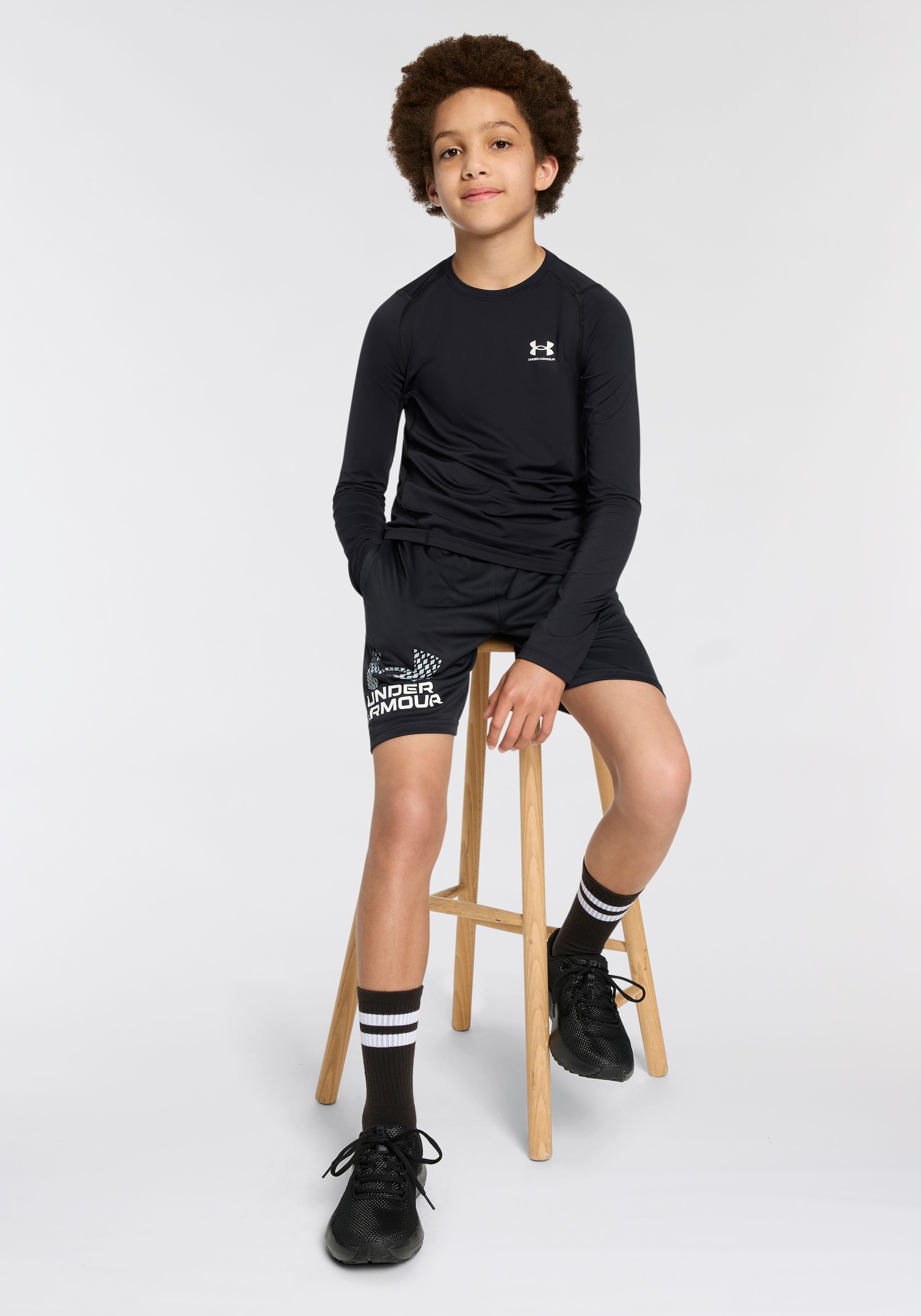 Under Armour® Baseball Cap »UA Blitzing Kappe für Jungen« sportlicher Stil, für Sportmode und Streetwear, leichtes Tragegefühl