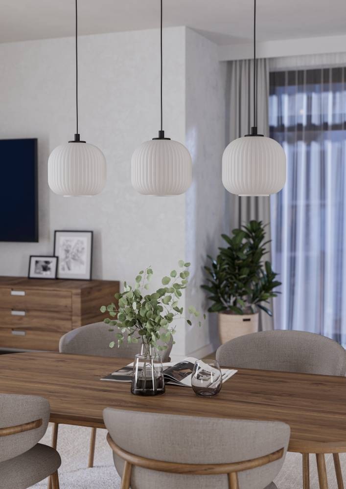 EGLO Hängeleuchte »MANTUNALLE«, 3 flammig, Leuchtmittel E27 | ohne Leuchtmittel, Pendelleuchte, Metall in schwarz und Glas in weiß, E27 Fassung, 120 cm