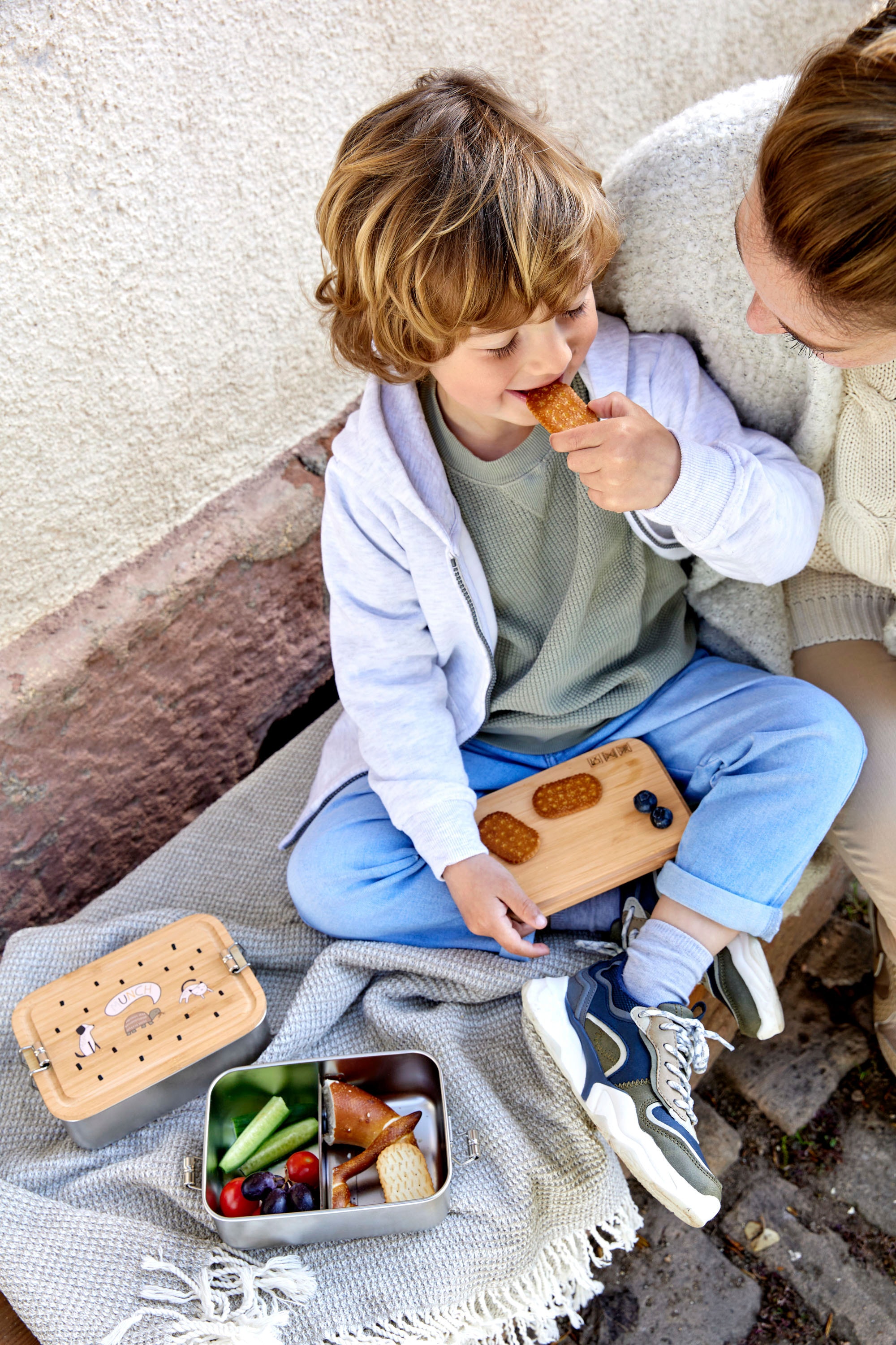 LÄSSIG Lunchbox »Bamboo Happy Prints«, (1 tlg.), mit Holzdeckel