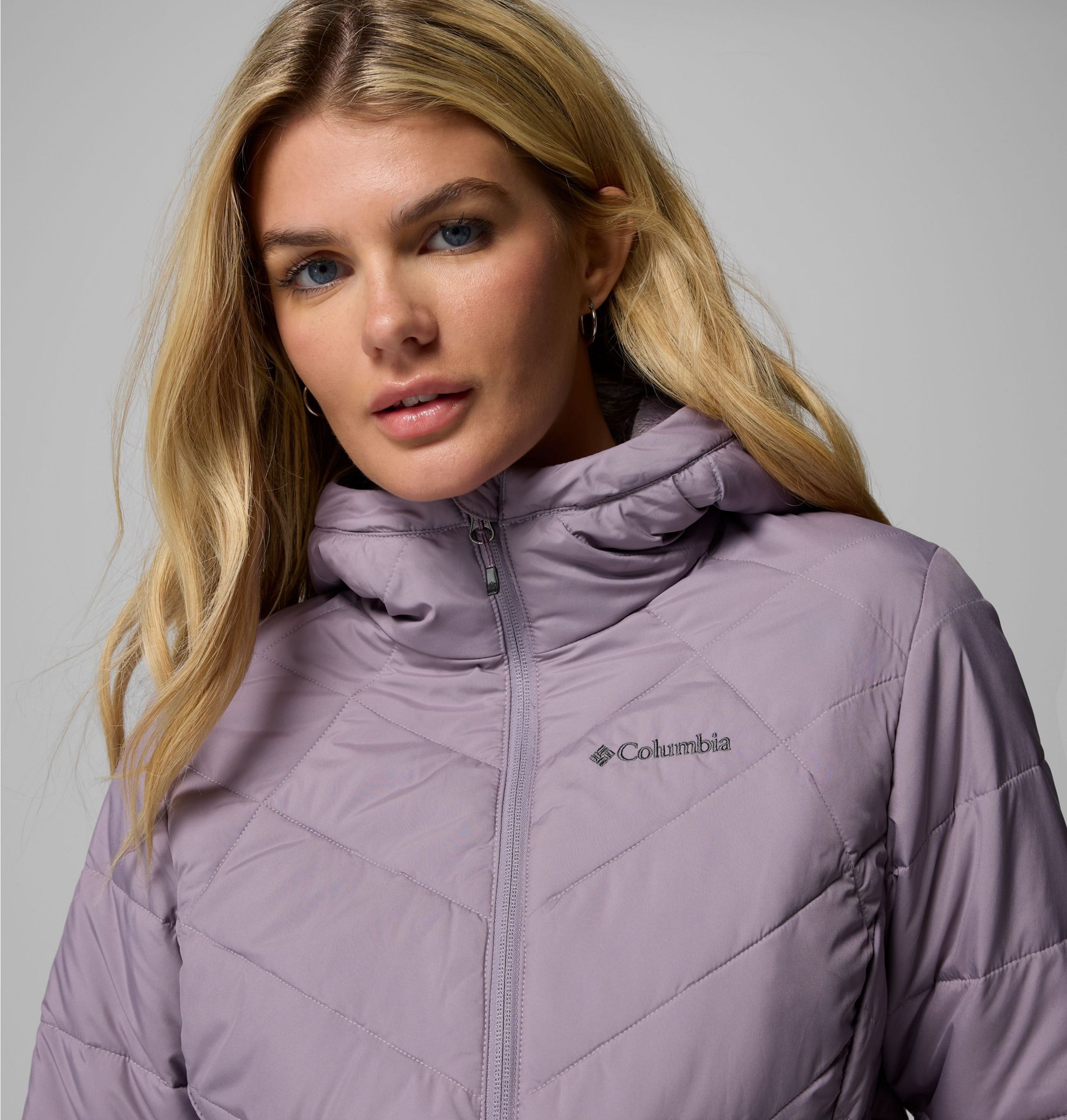 Columbia Steppjacke »HEAVENLY HOODED JACKET«, (1 St.), mit Kapuze