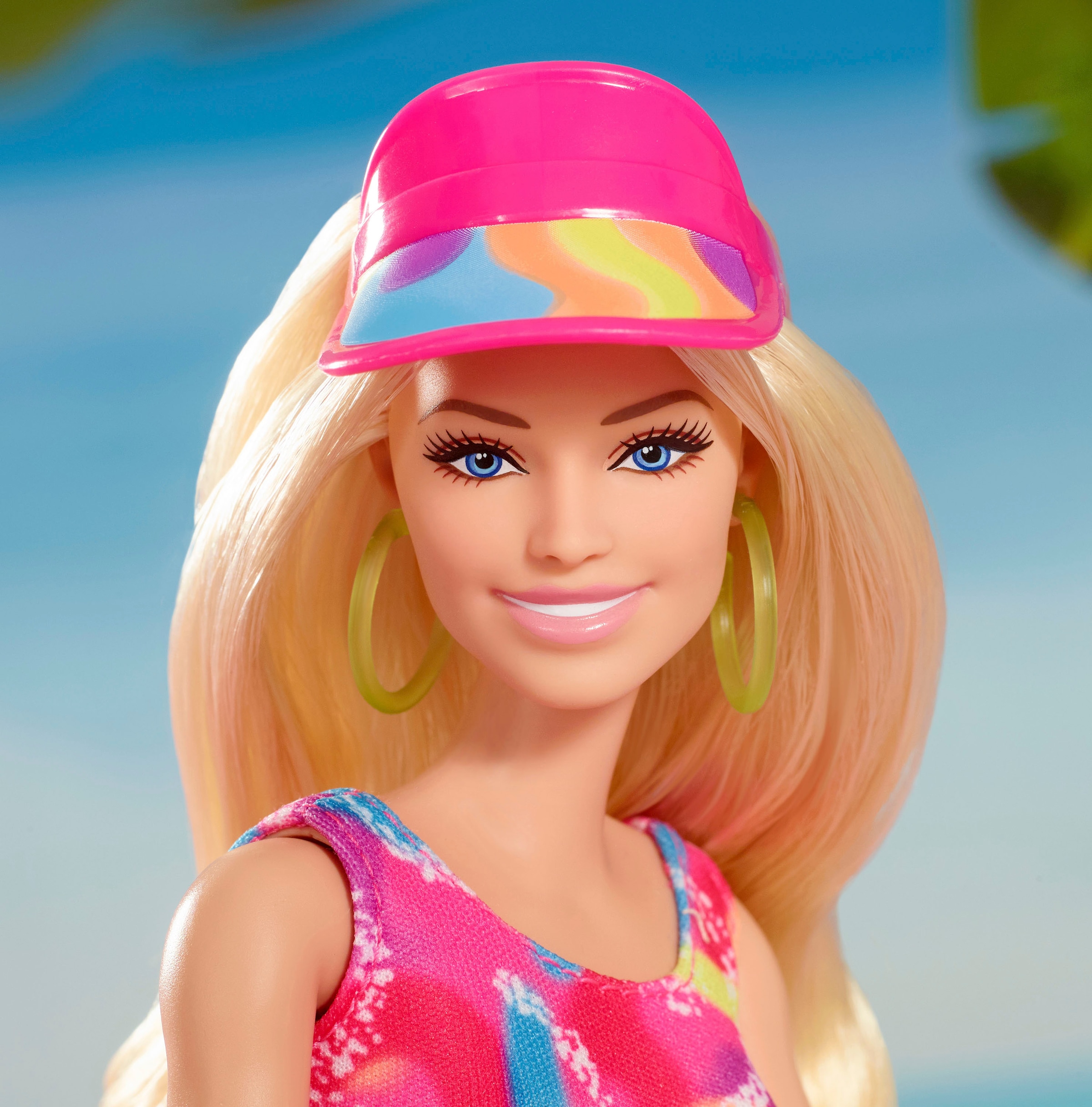 Barbie Anziehpuppe »Barbie Signature The Movie, Margot Robbie im Inlineskating-Outfit«