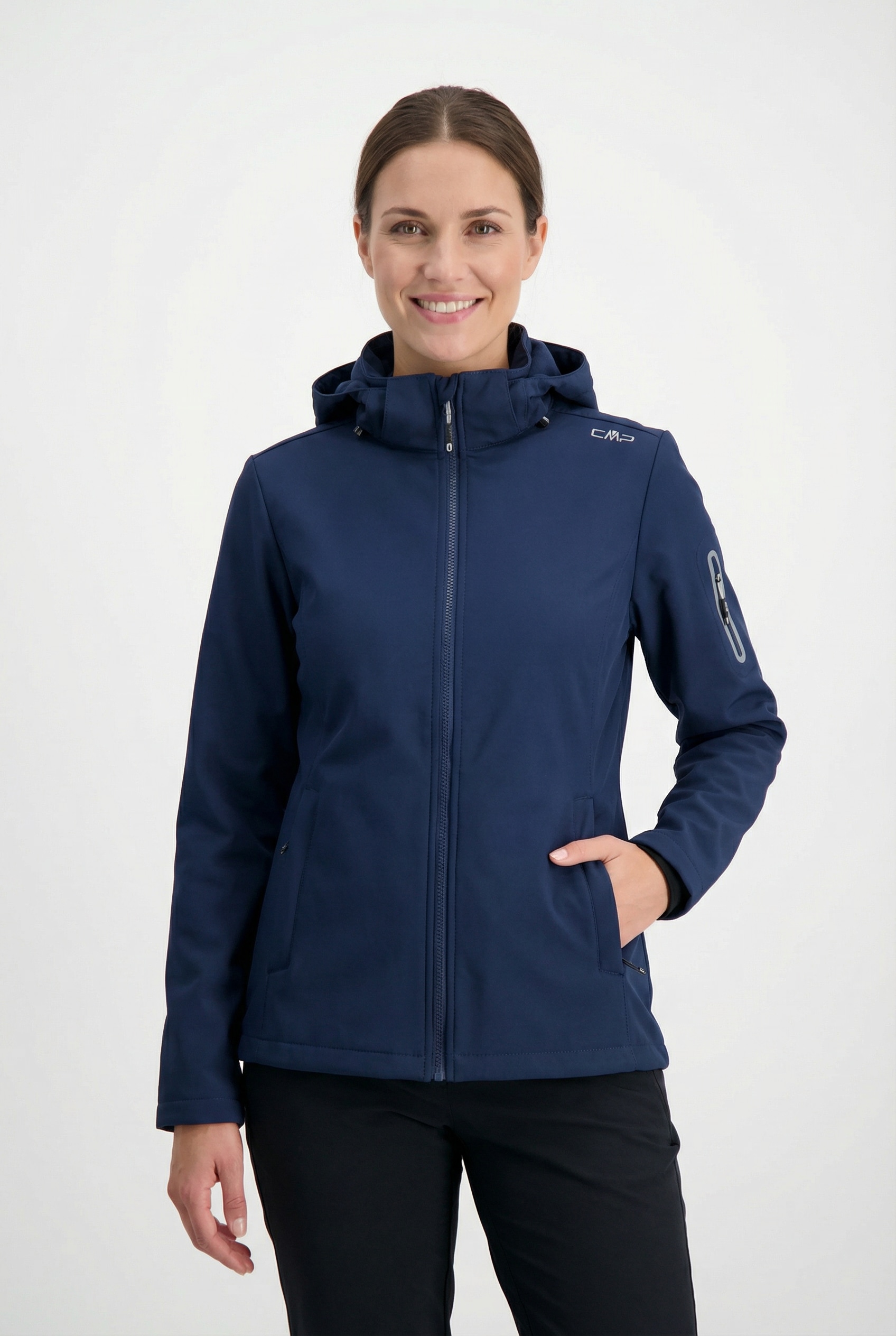 CMP Softshelljacke »WOMAN JACKET ZIP HOOD« mit Kapuze sportlicher Stil, wärmend, wind- und wasserabweisend, Übergangsjacke