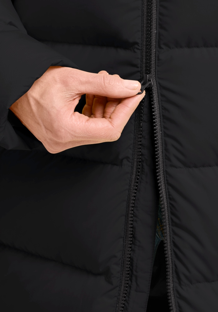 Jack Wolfskin Daunenmantel »FROZEN PALACE COAT W RDS« mit wärmender Daunenfüllung aus Entendaune und Federn, winddicht