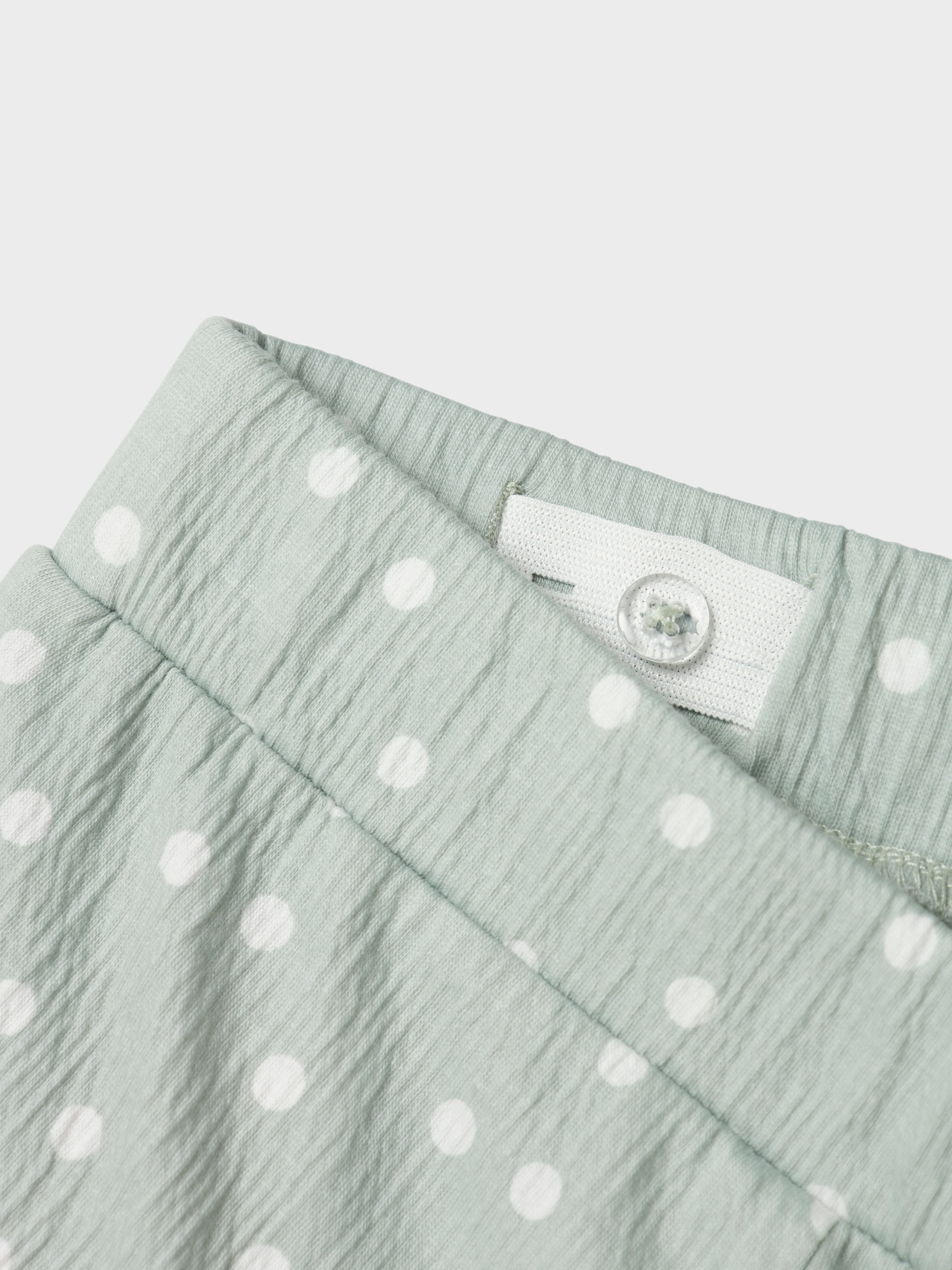 Name It Schlupfhose »NMFJUDY WIDE PANT«  mit süßer Wellenkante am Bein