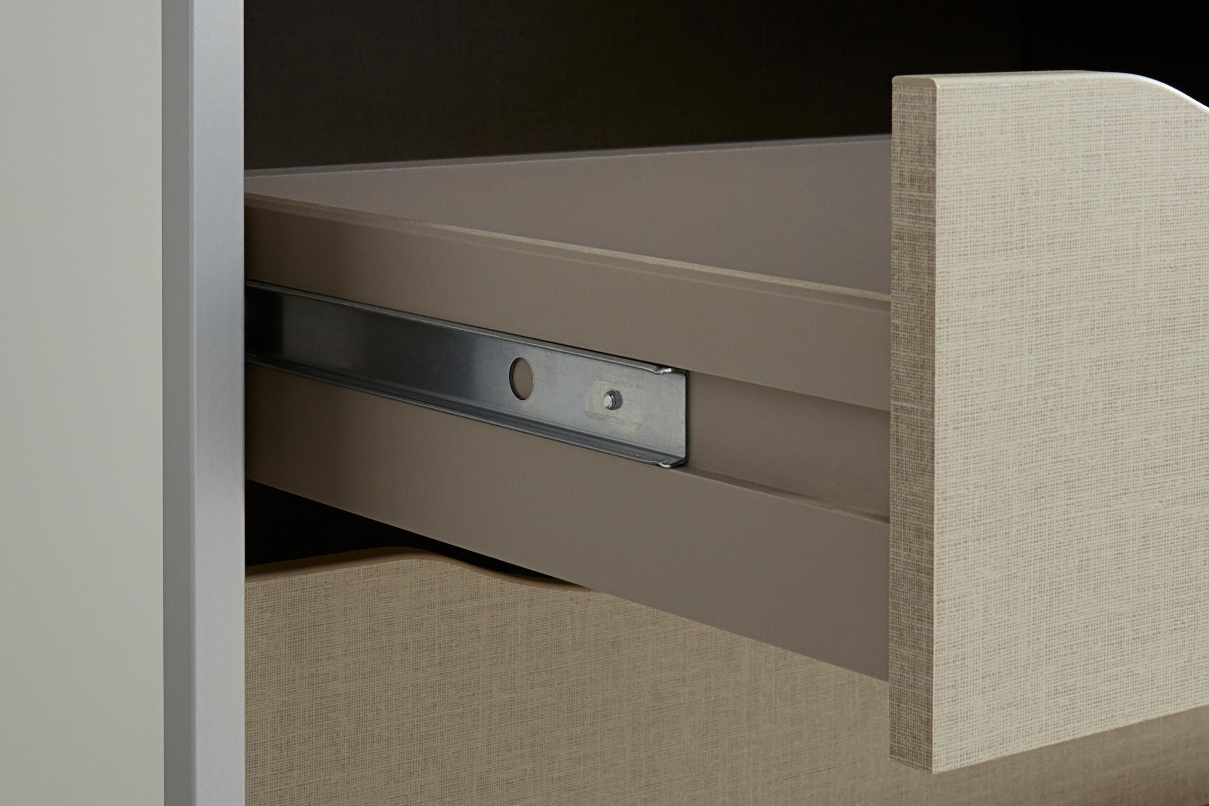 rauch Schwebetürenschrank »Dobene« inkl. Schubkasteneinsatz und Einlegeböden