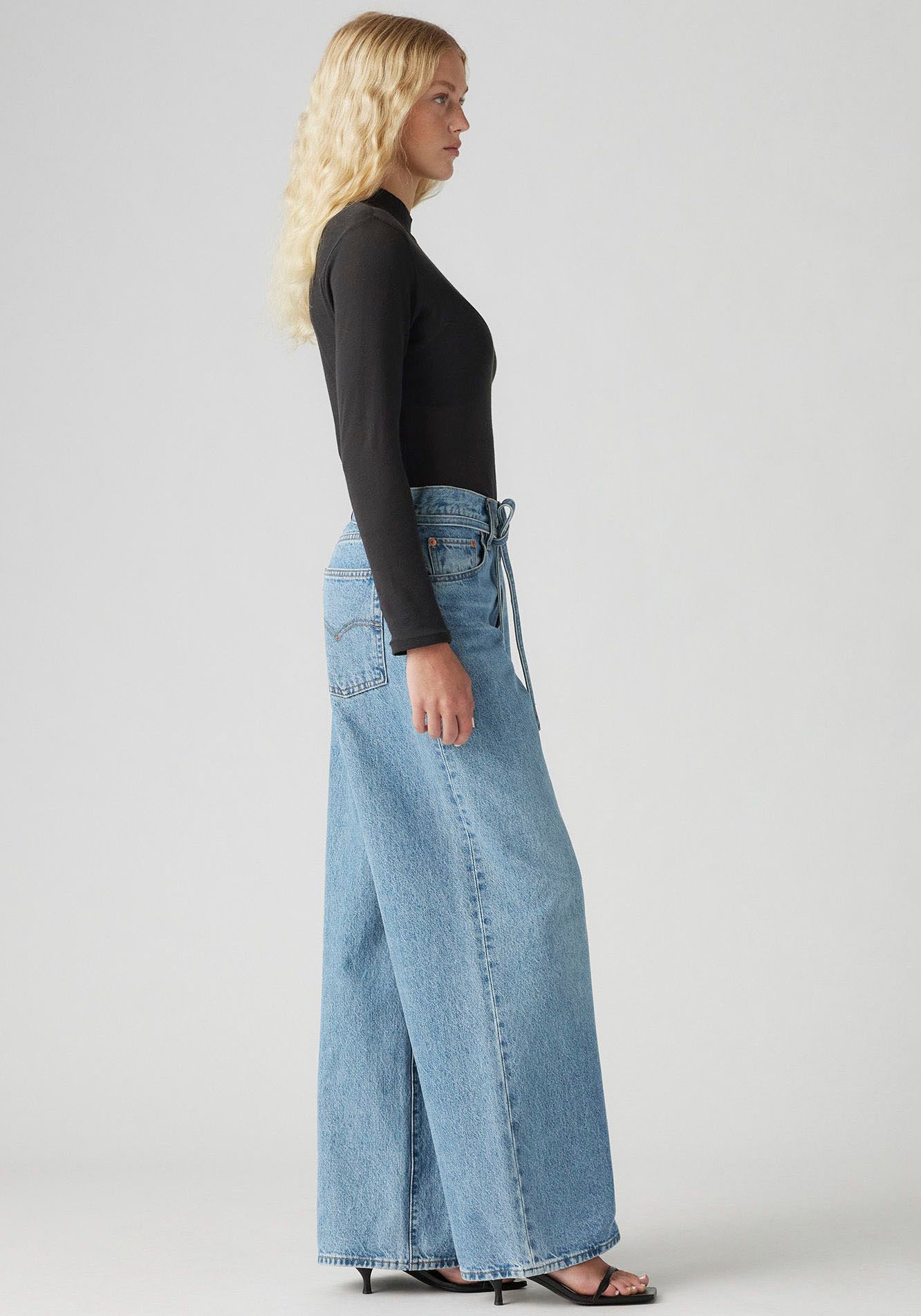 Levi's® Straight-Jeans »XL STRAIGHT«, im Five-Pocket Style