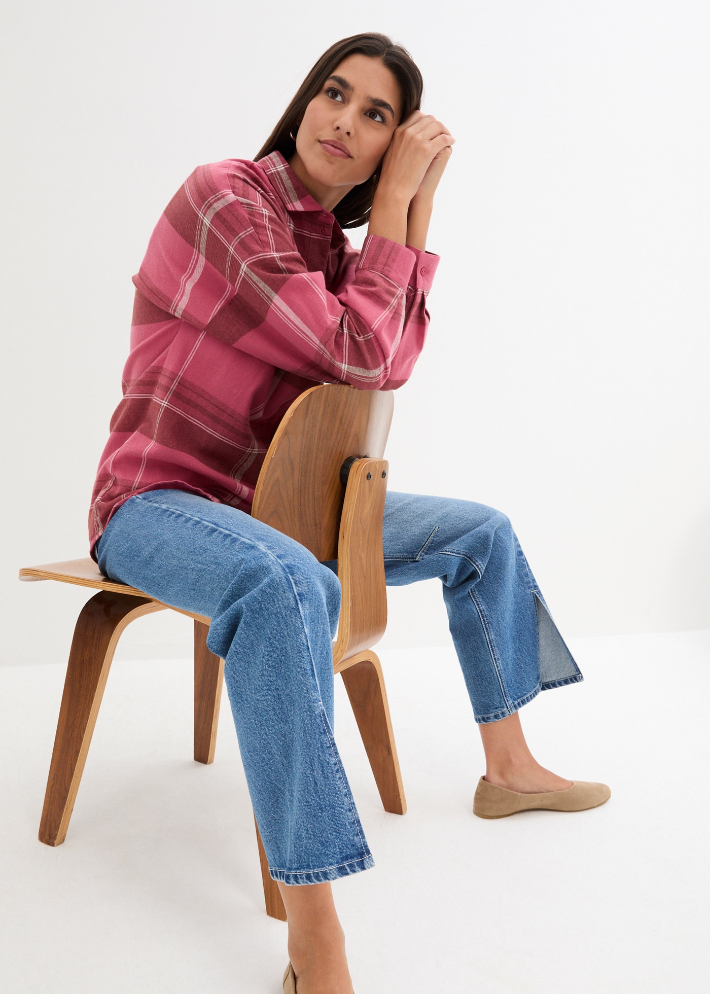 bonprix Flanellhemd Oversize-Passform, aus Baumwolle, kariertes Design, Haifischkragen