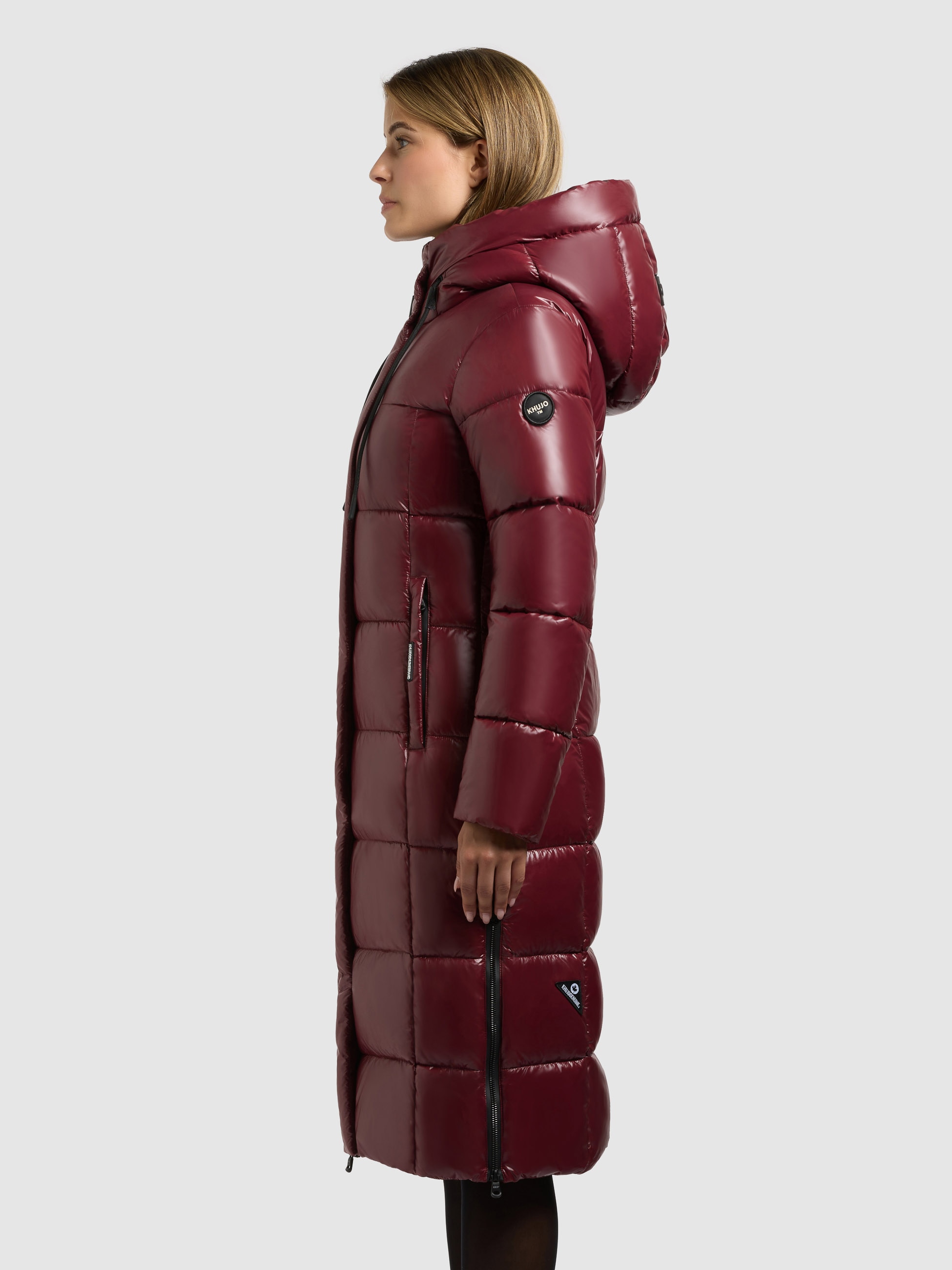 khujo Steppmantel »WILLA«, praktische Seitenschlitze mit Reißverschluss
