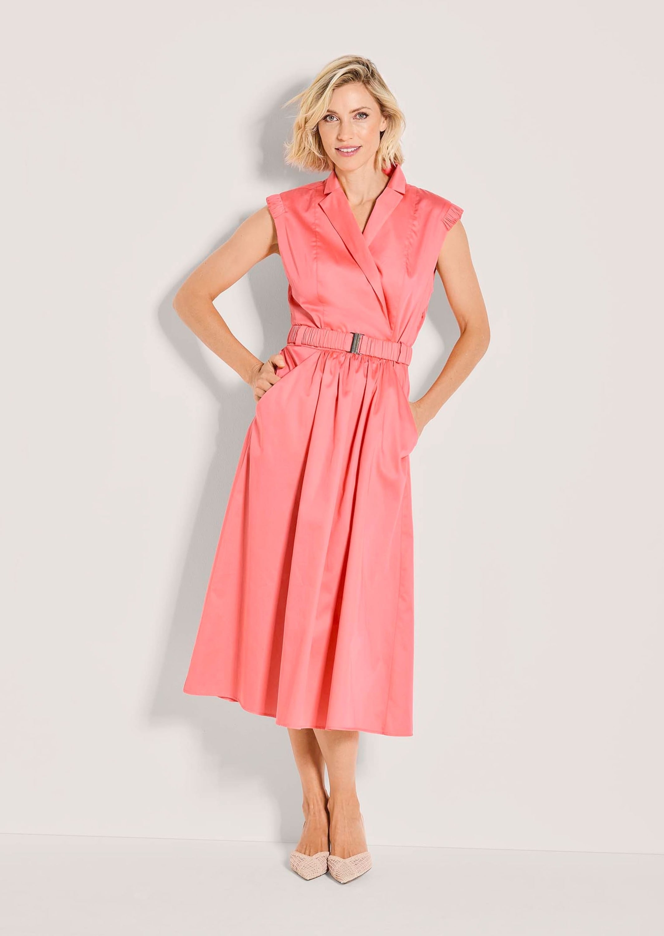 MADELEINE Midikleid »Wickelkleid Sommerkleid mit Gürtel« Eingrifftasche Reverskragen im Wickelstil