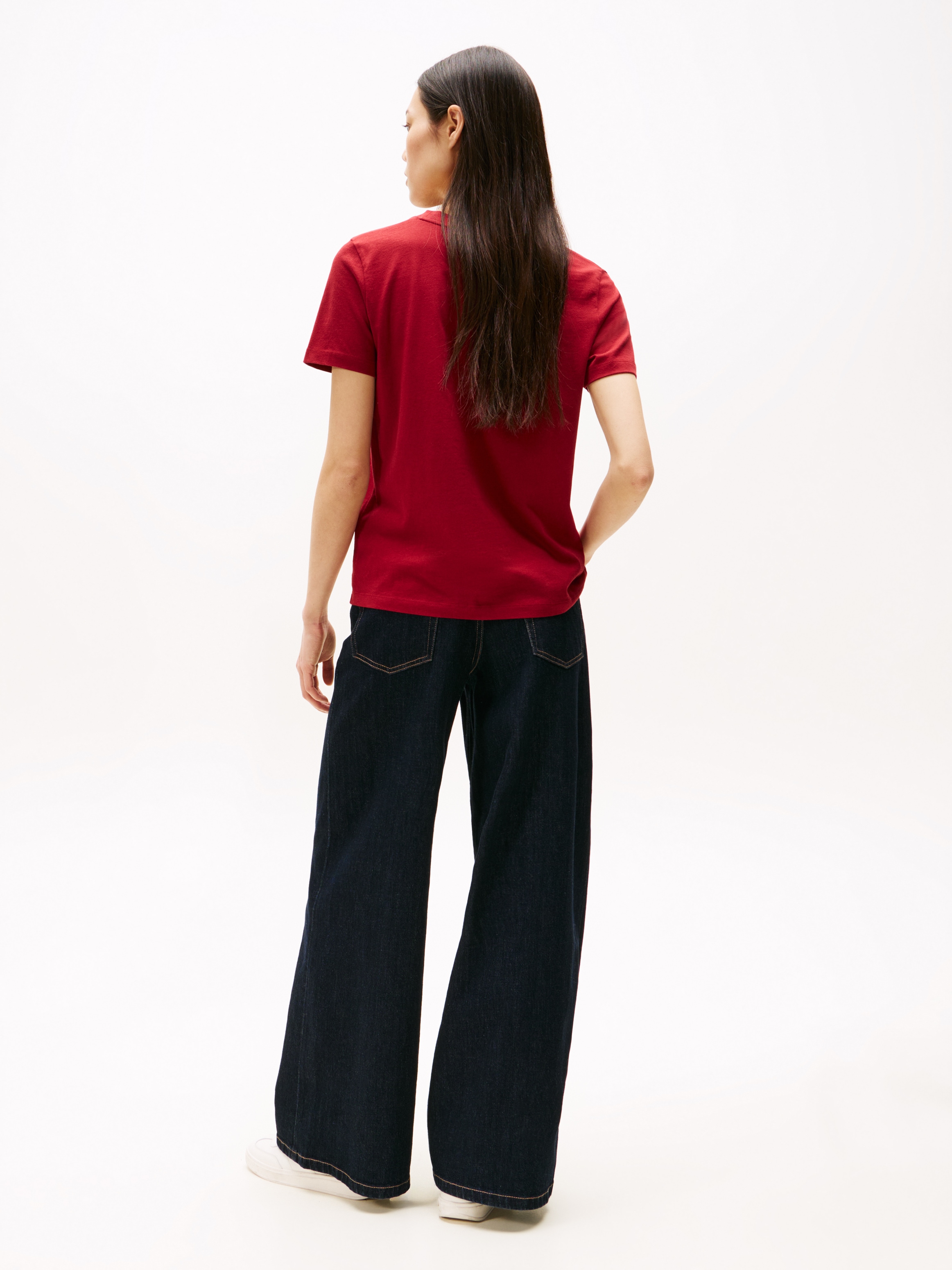 Tommy Hilfiger Kurzarmshirt »REG CORP LOGO C-NK mit Logoschriftzug und Stickerei«, Baumwolle
