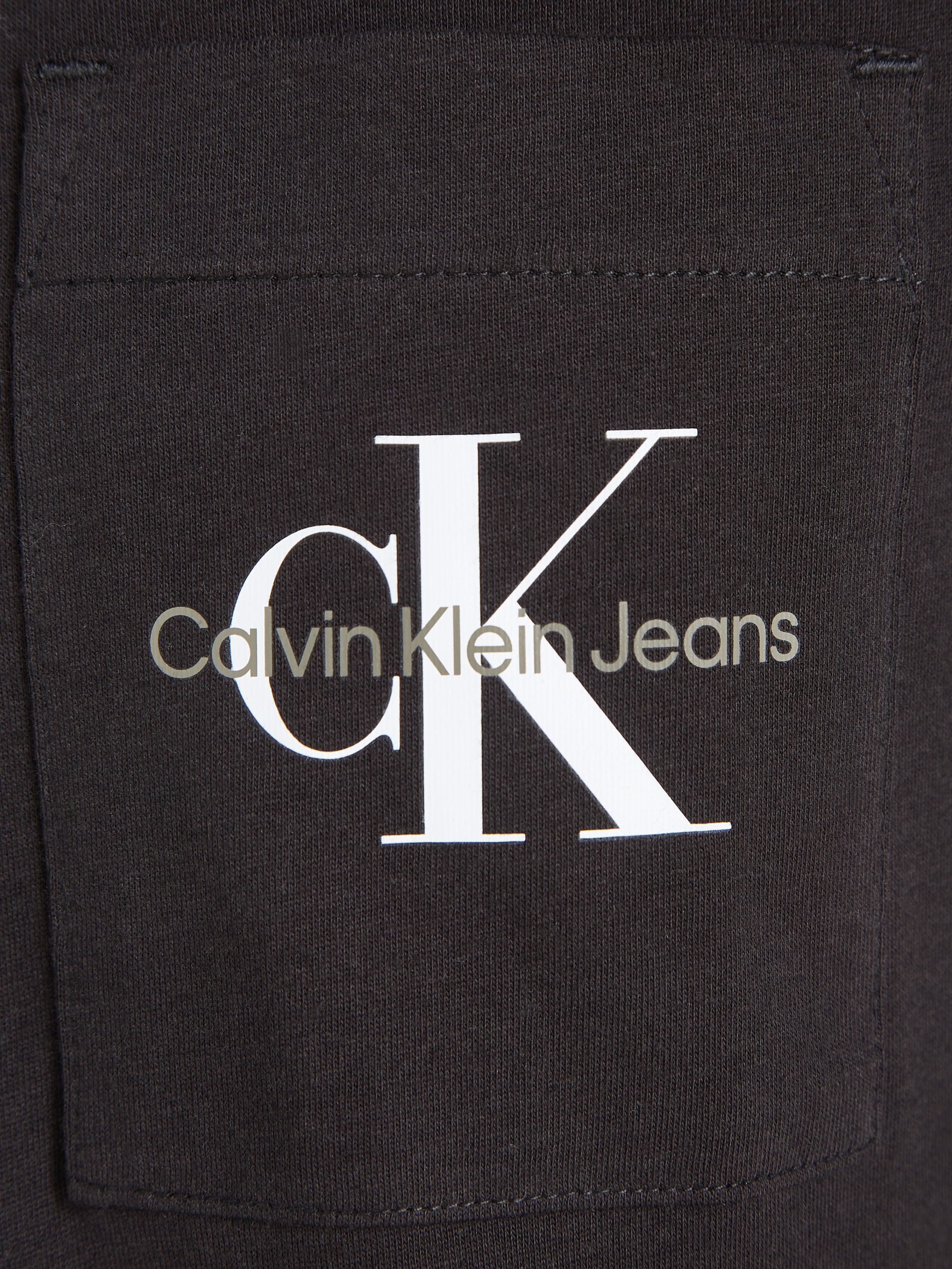 Calvin Klein Jeans T-Shirt »CORE MONOGRAM POCKET SLIM TEE«