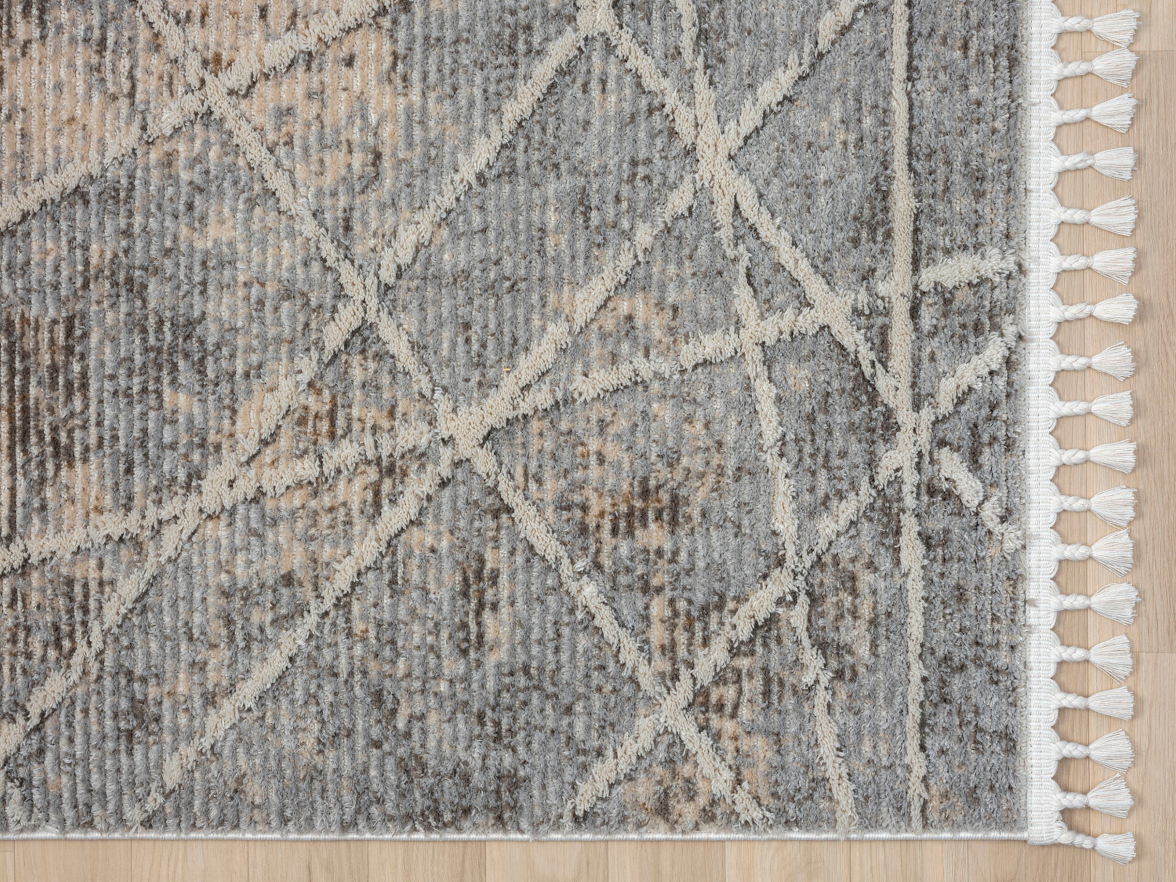 Myflair Möbel & Accessoires Teppich »Nelia, LAGERRÄUMUNG!« rechteckig 15 mm Höhe Kurzflor, mit Hoch-Tief Effekt, Microfaser, mit Fransen