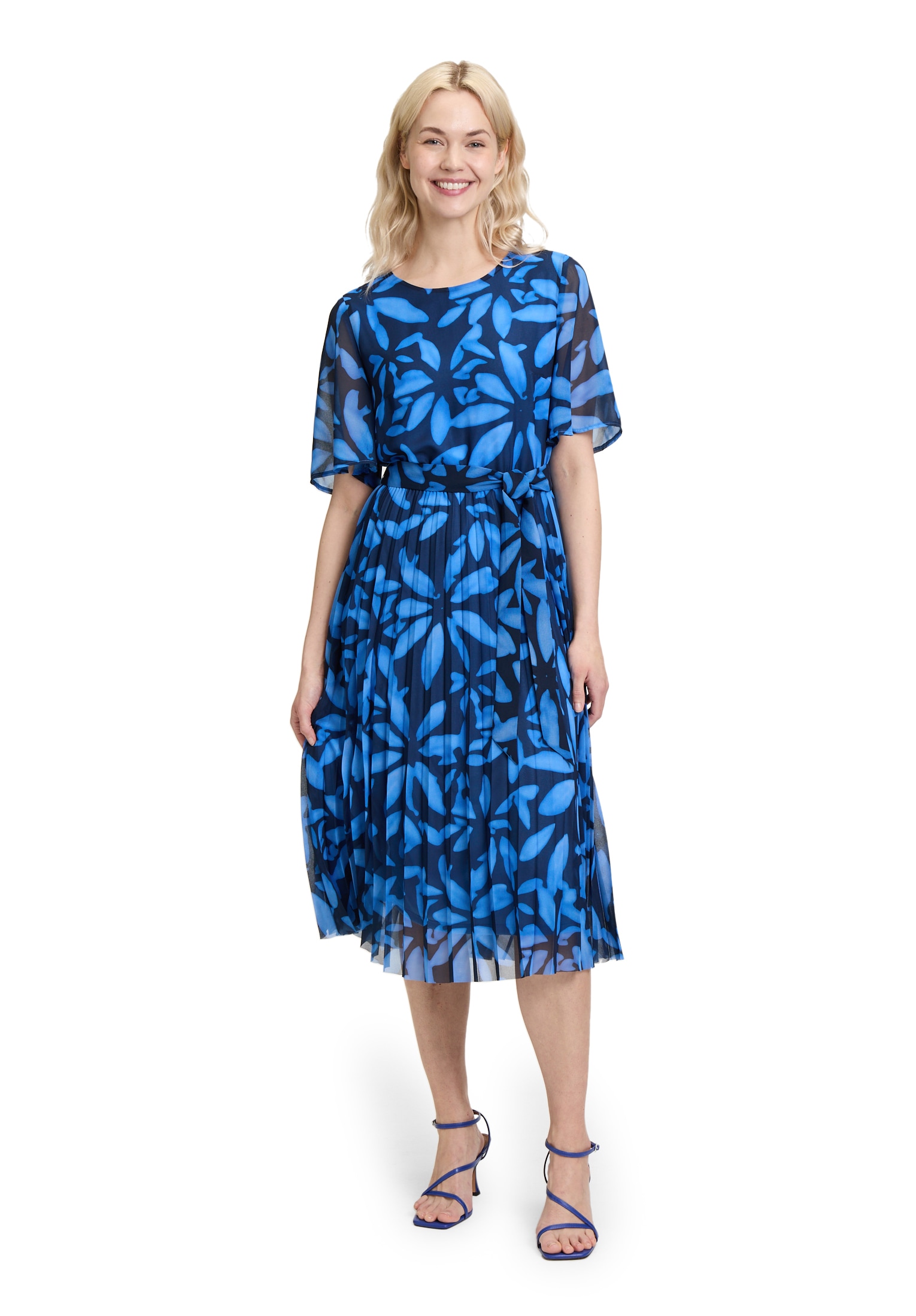 Betty&Co Chiffonkleid »Chiffonkleid mit Plissee«