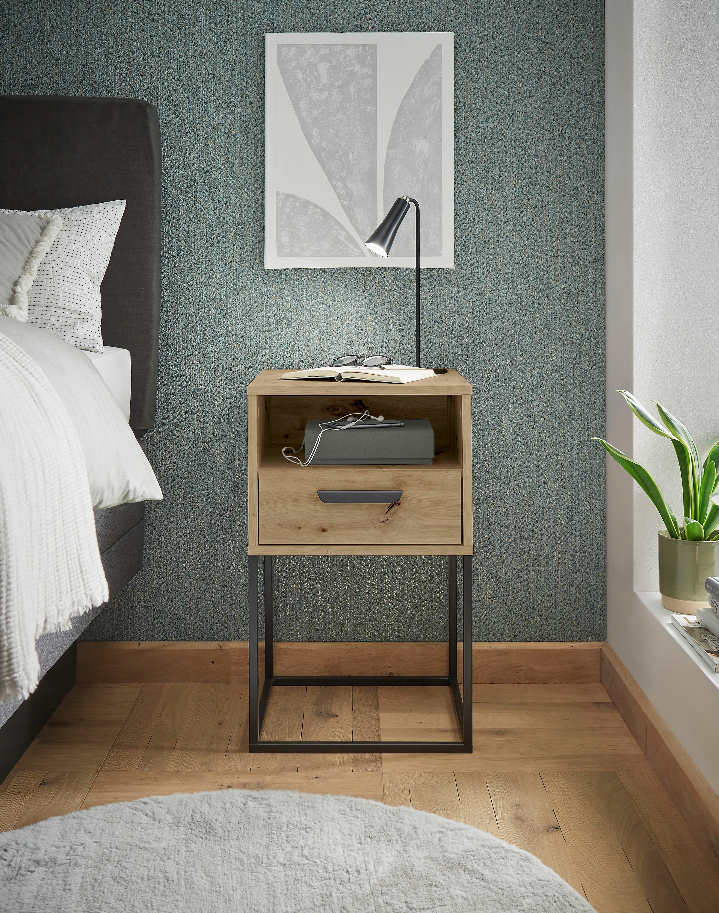 Schlafkontor Nachtkommode »Cudro Nachttisch auf Fußgestell« mit einem offenen Fach für schnellen Zugriff