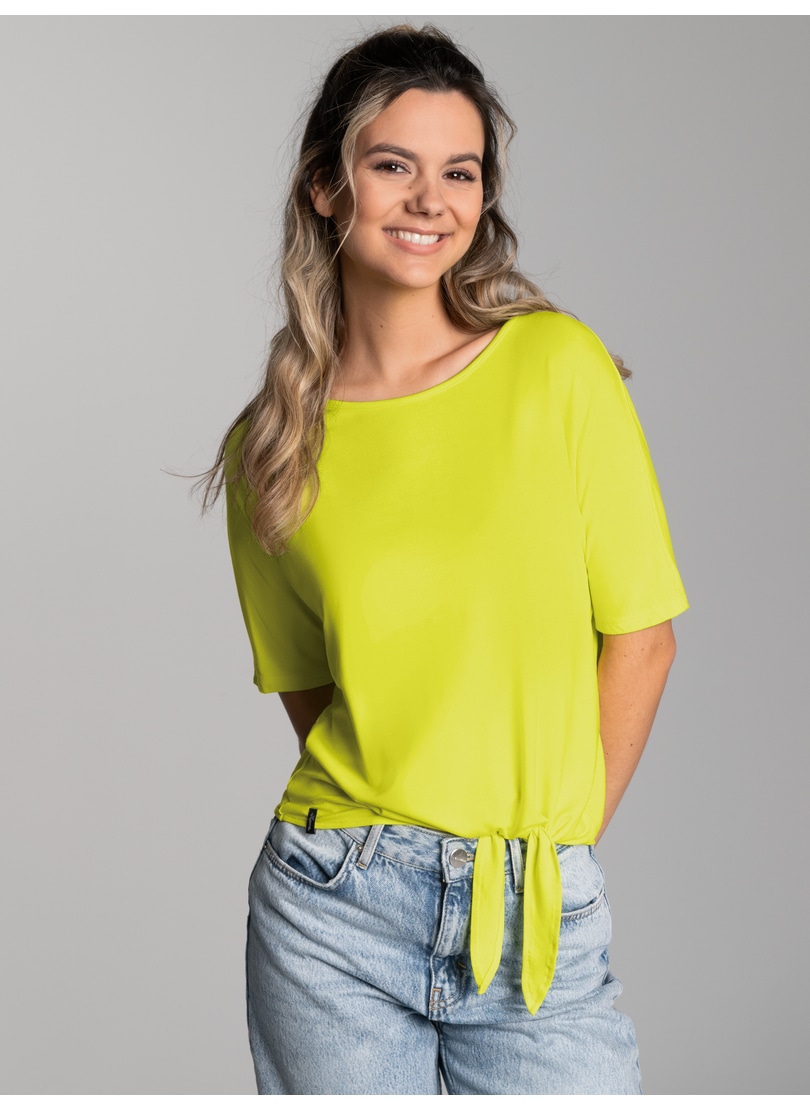Trigema T-Shirt »TRIGEMA T-Shirt mit modischem Knoten«, (1 tlg.)