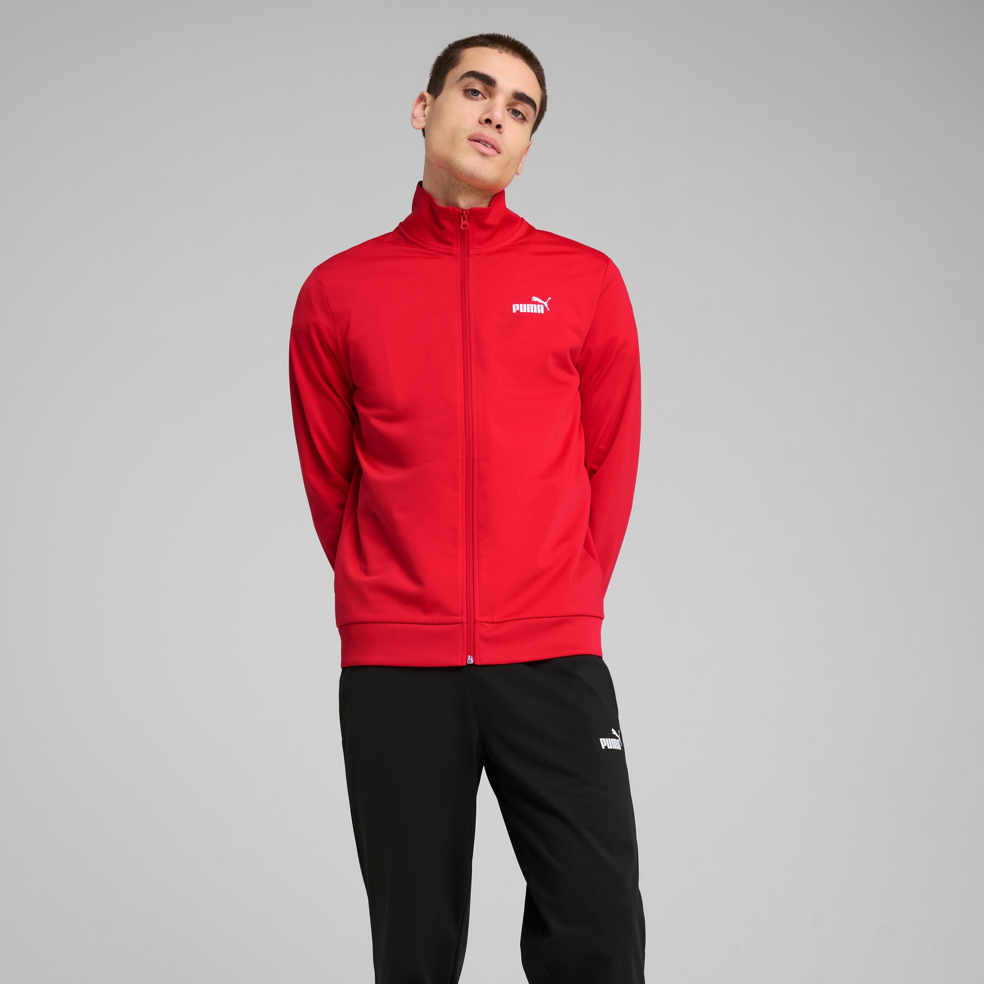 PUMA Trainingsanzug »ESS POLY SUIT CL«, (2 tlg.), Sportanzug im Casual Style